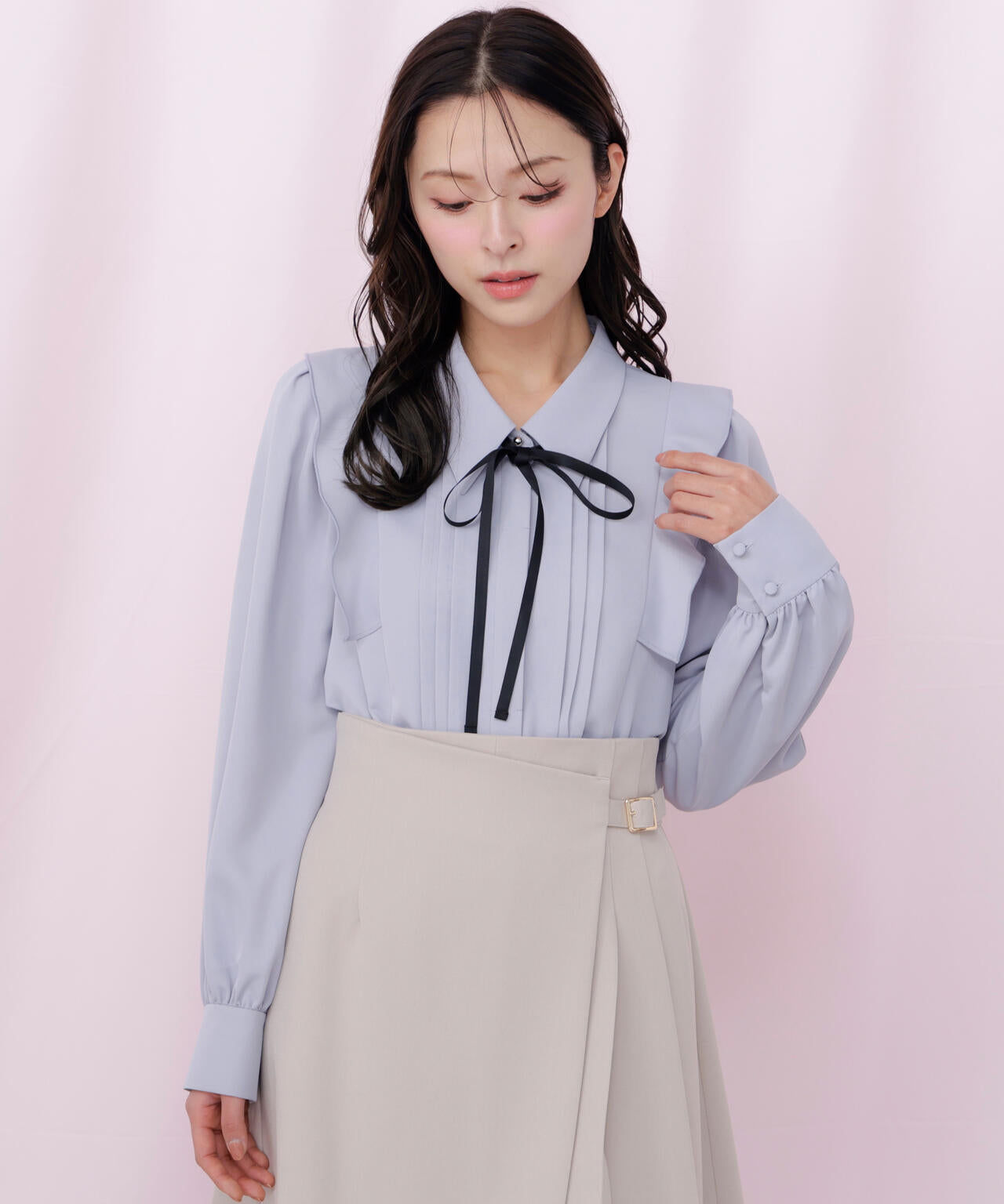 リボン付きピンタックブラウス | JILL by JILL STUART（ジル バイ ジル