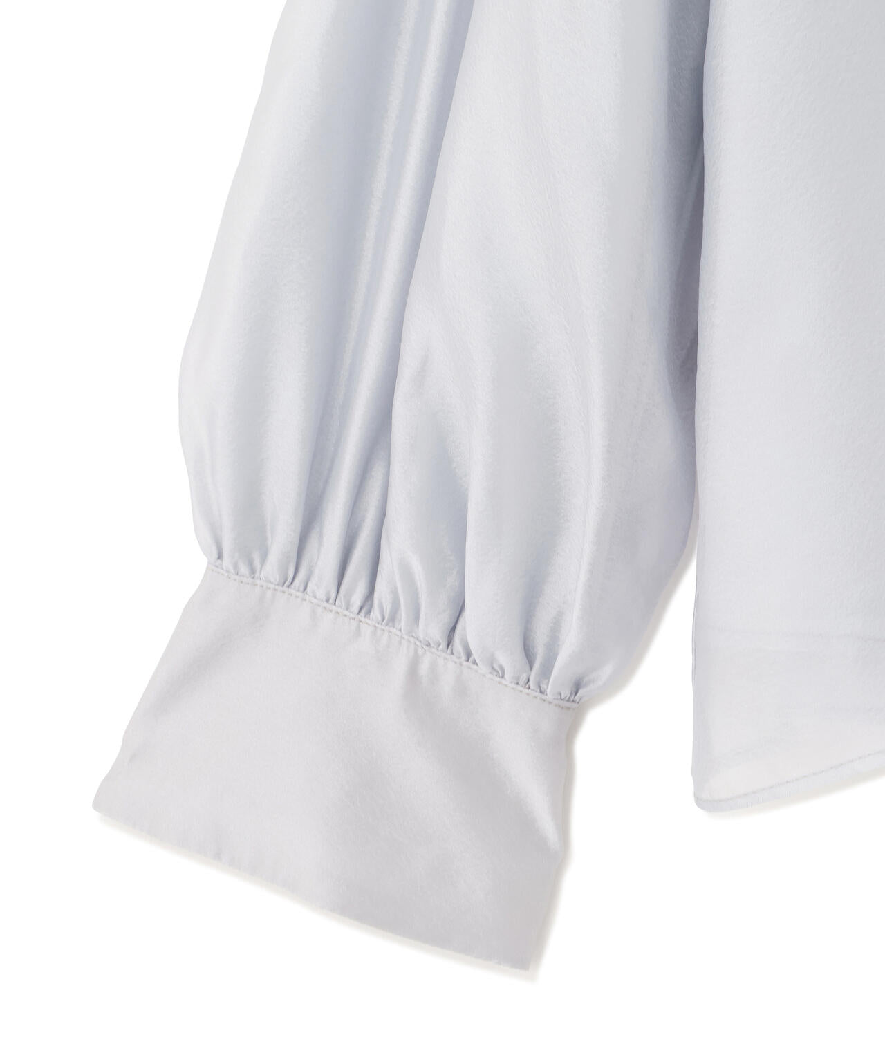 袖タックシアーボウタイブラウス