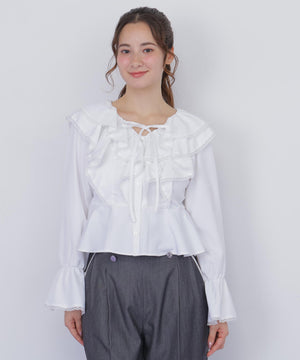 166cm 着用サイズ：FR