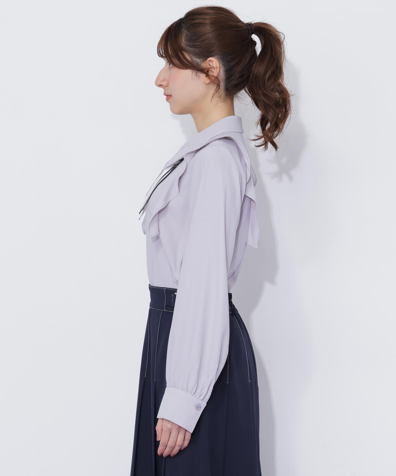 スカーフ付きブラウス