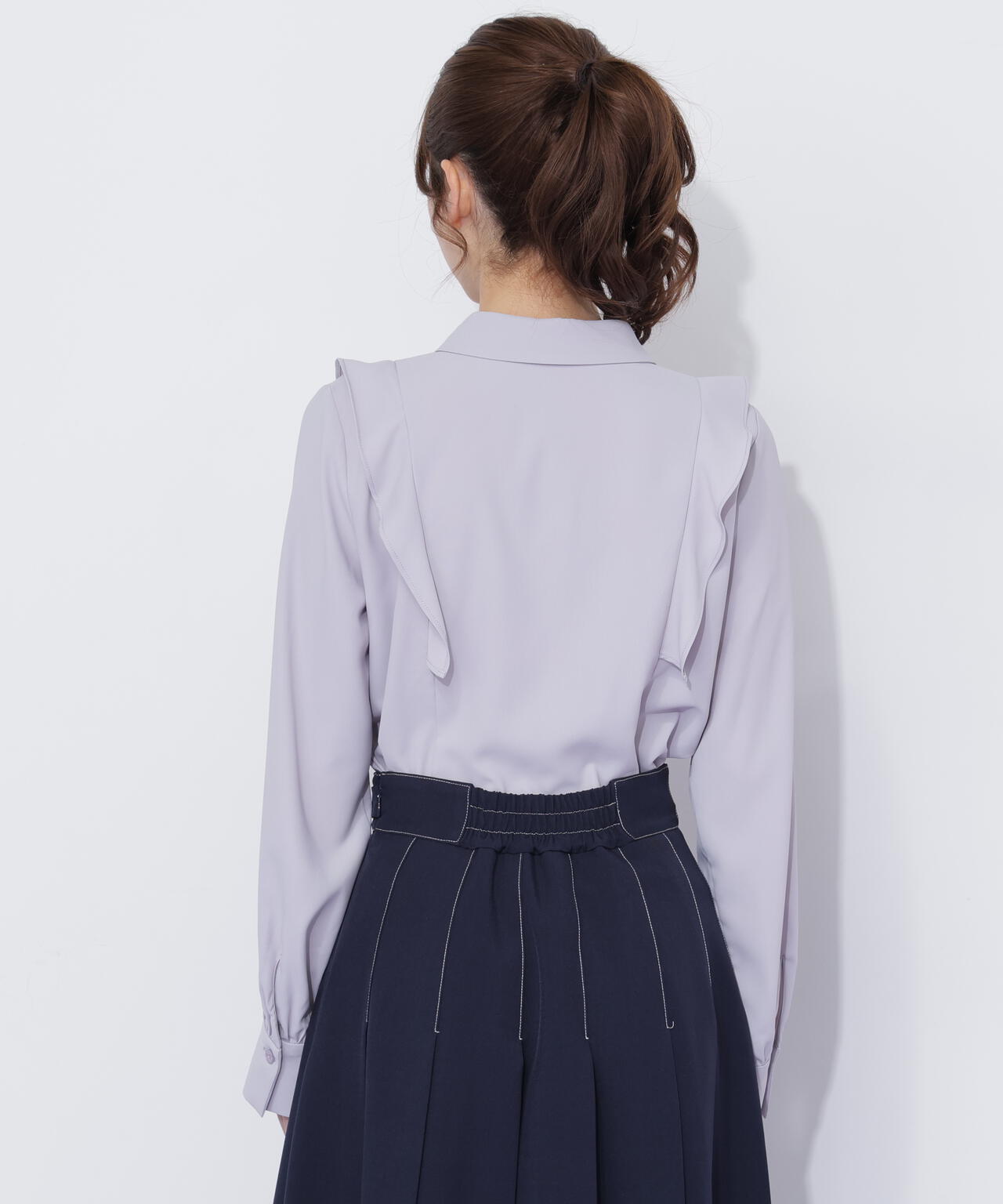 スカーフ付きブラウス