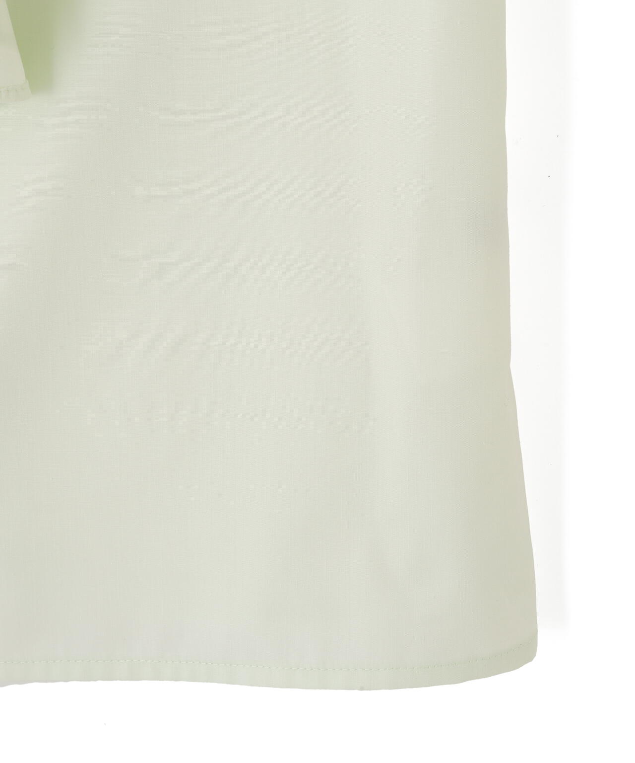 ビッグボウタイブラウス