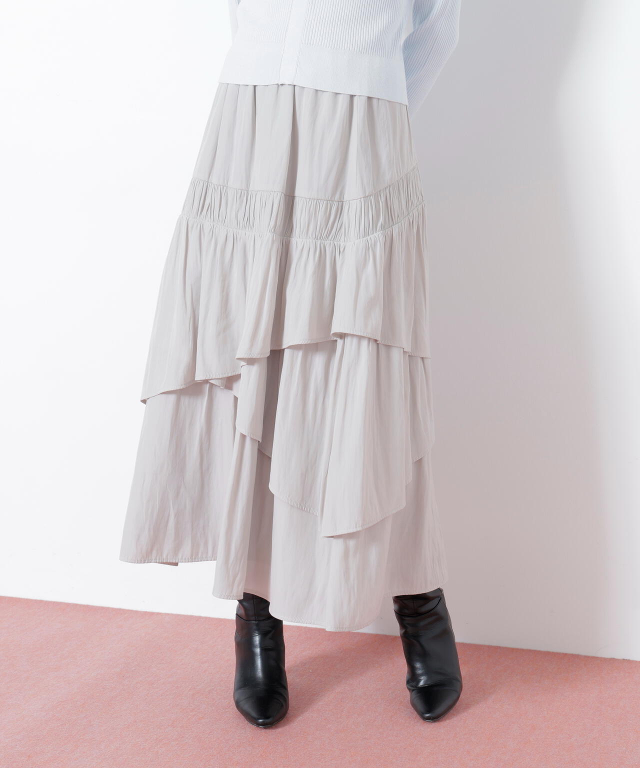 割線ランダムティアードスカート