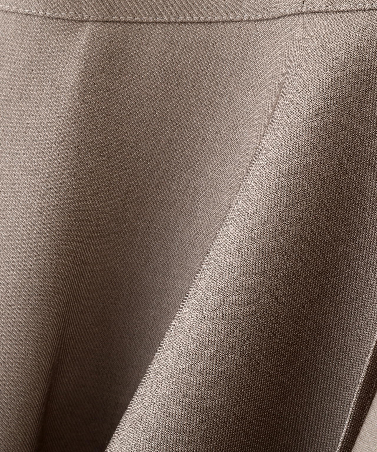 アシメティアードスカート