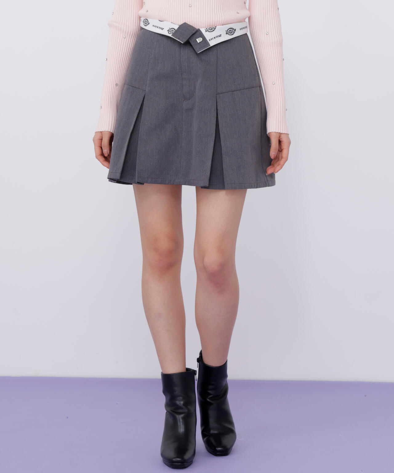 「Dickies × JILL by JILL STUART」別注タックミニスカート