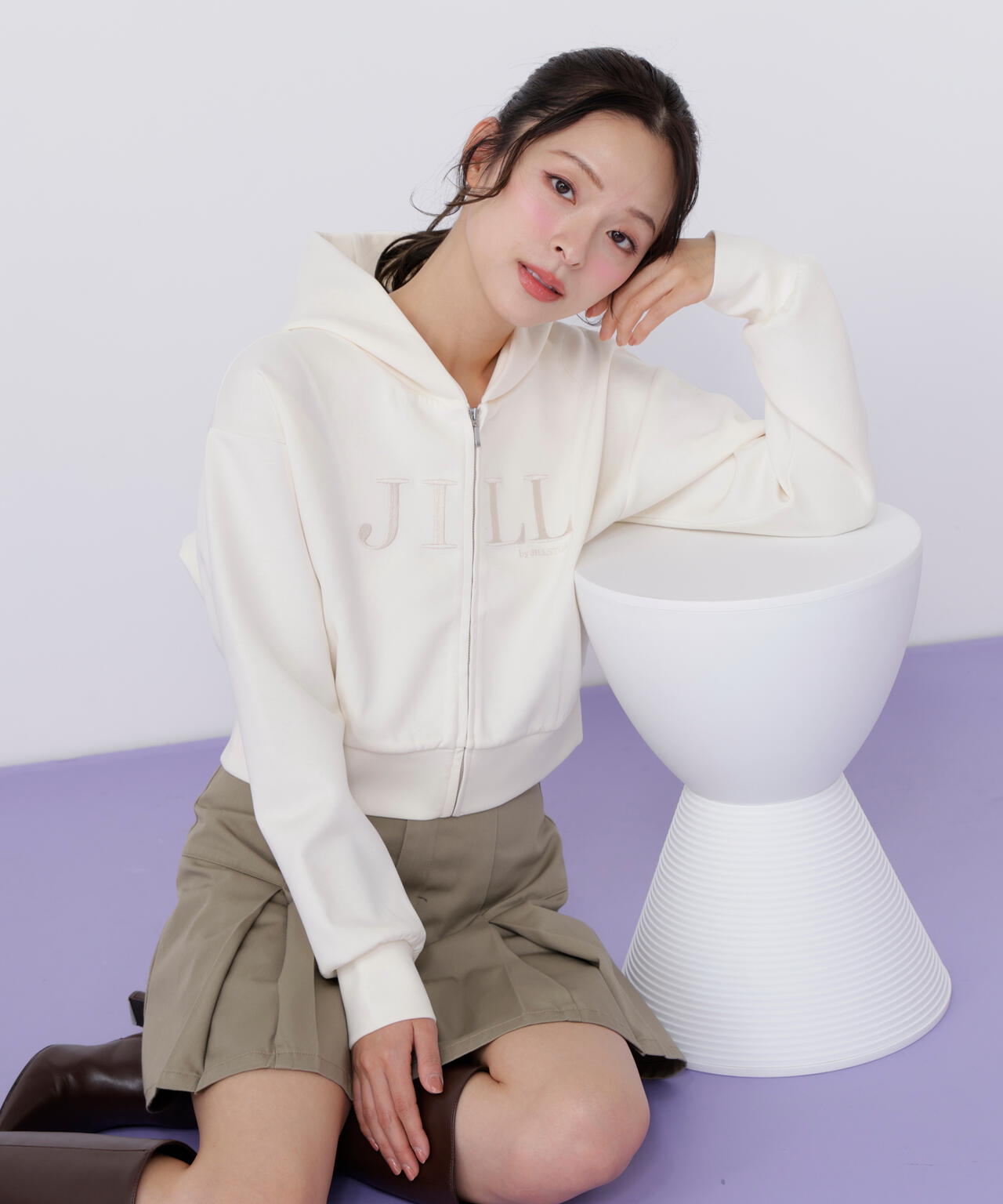 「Dickies × JILL by JILL STUART」別注タックミニスカート