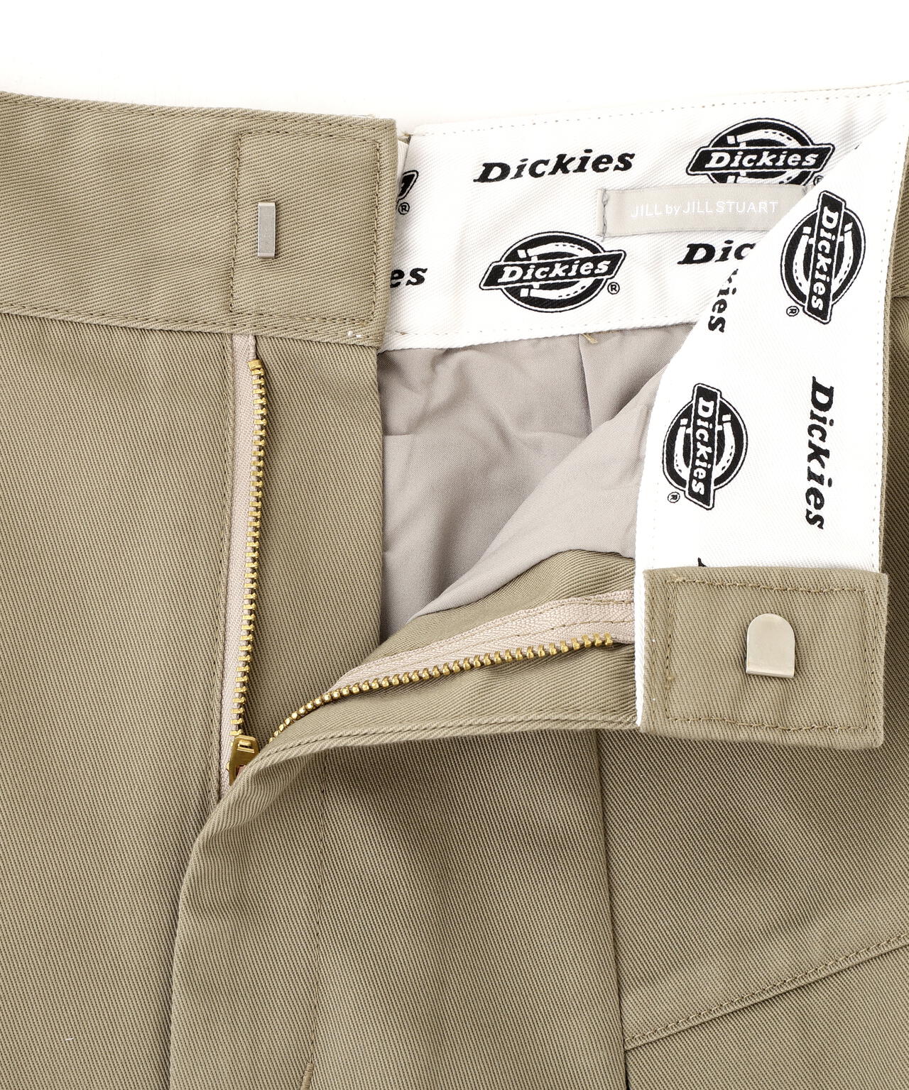 「Dickies × JILL by JILL STUART」別注タックミニスカート