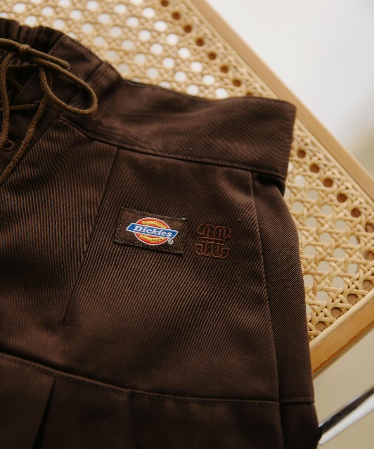 「Dickies × JILL by JILL STUART」別注タックミニスカート