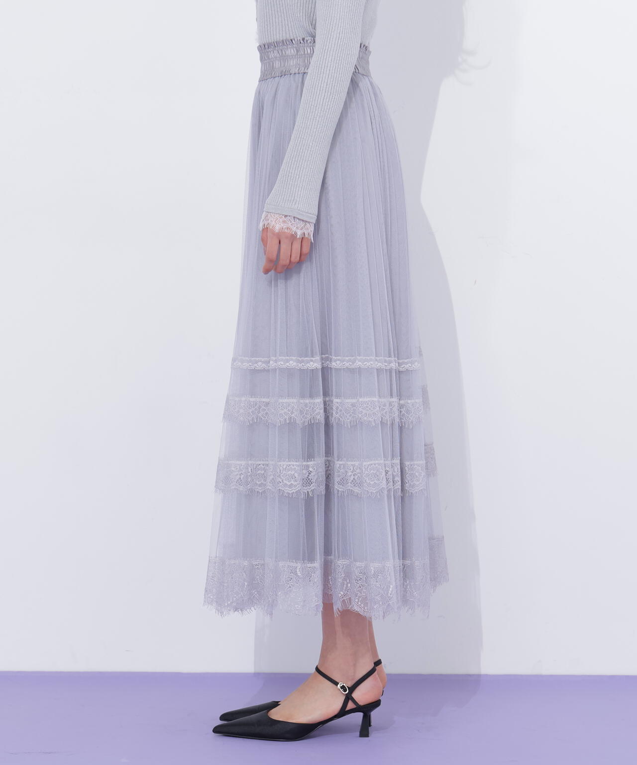 ヘムレースプリーツチュールスカート