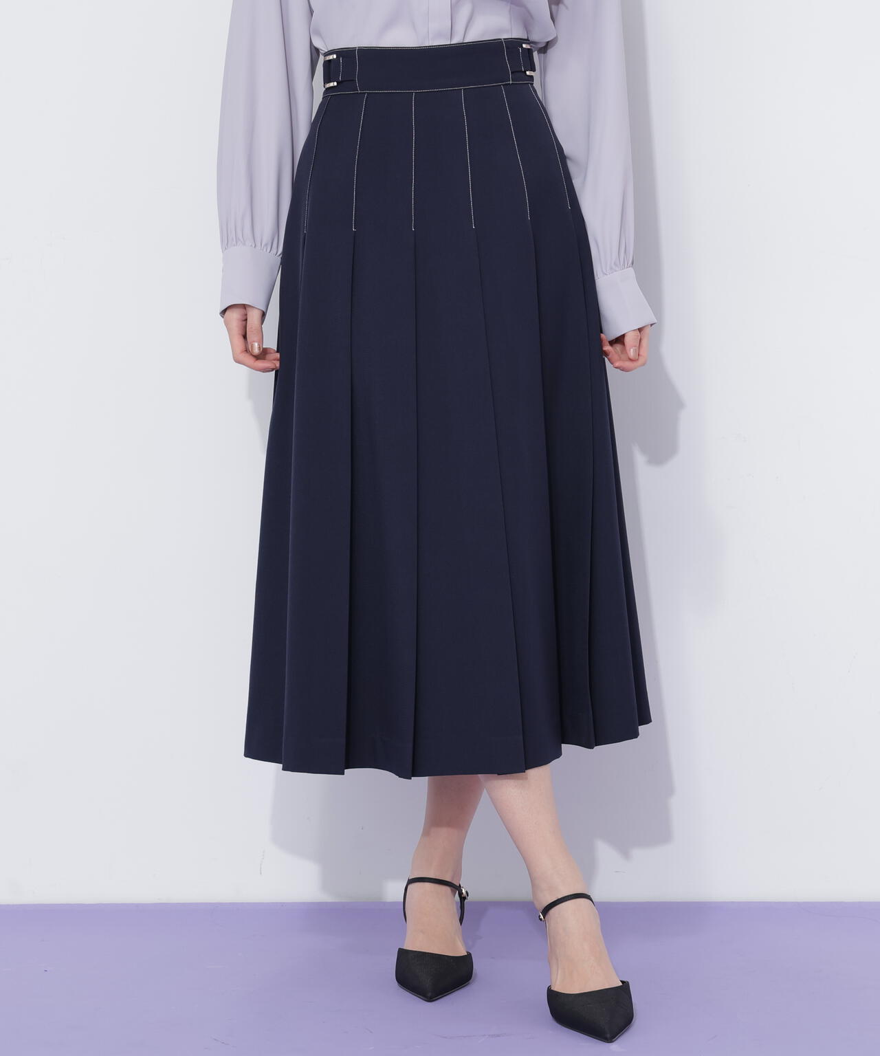 サイドベルトプリーツスカート