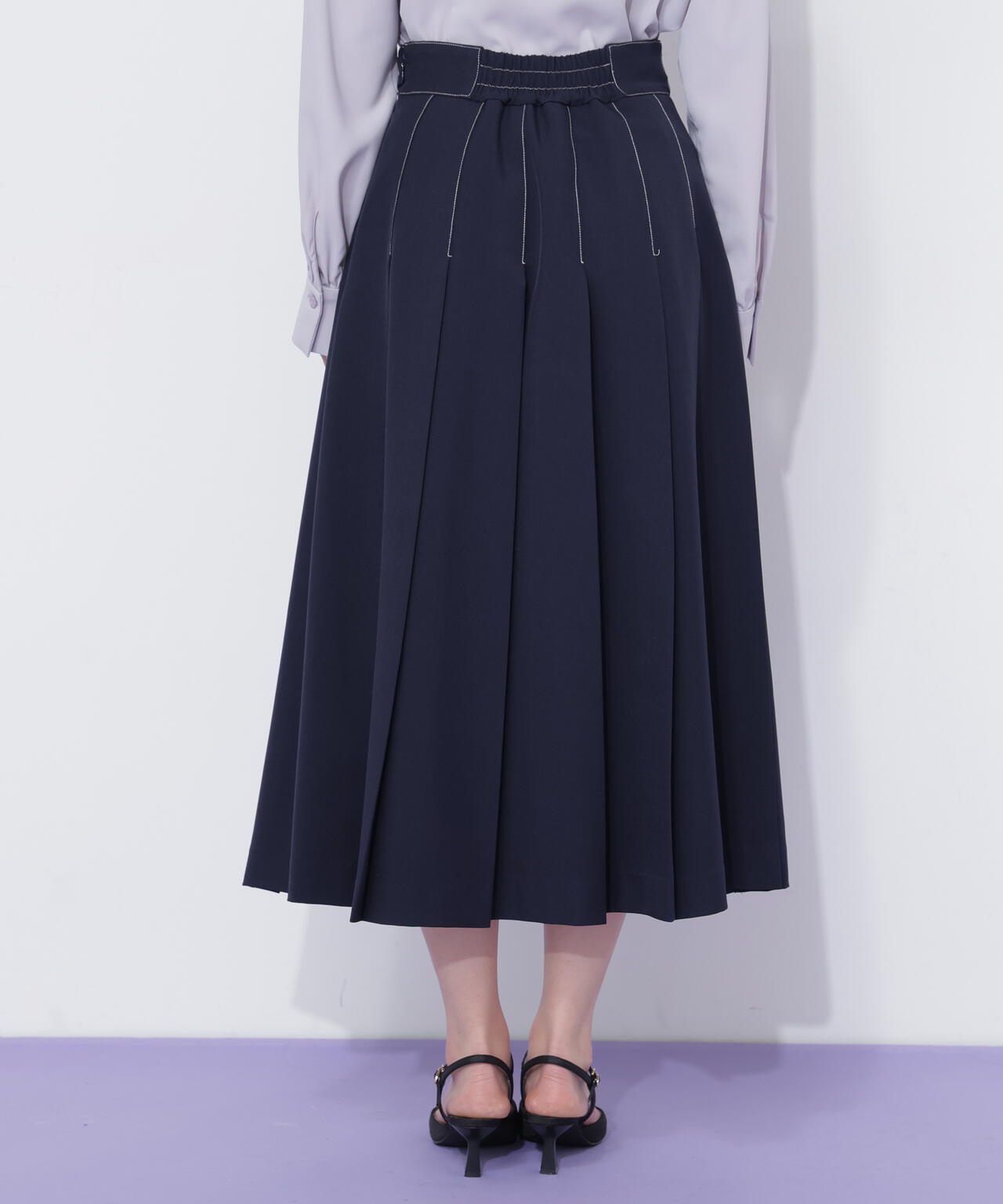 サイドベルトプリーツスカート