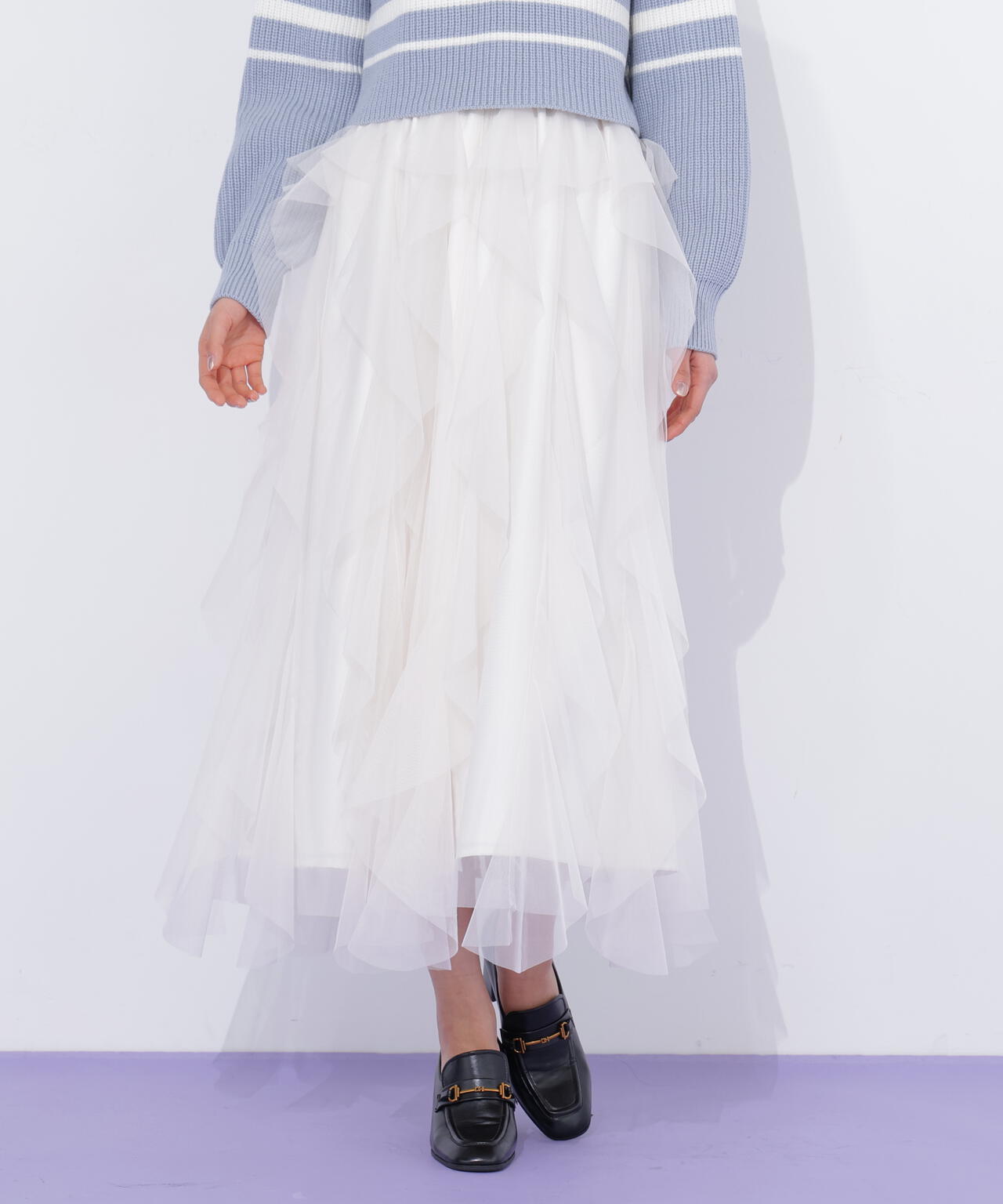 縦ラッフルチュールスカート