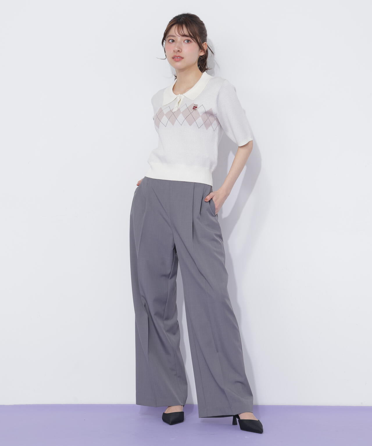 チェーンベルトタックワイドパンツ