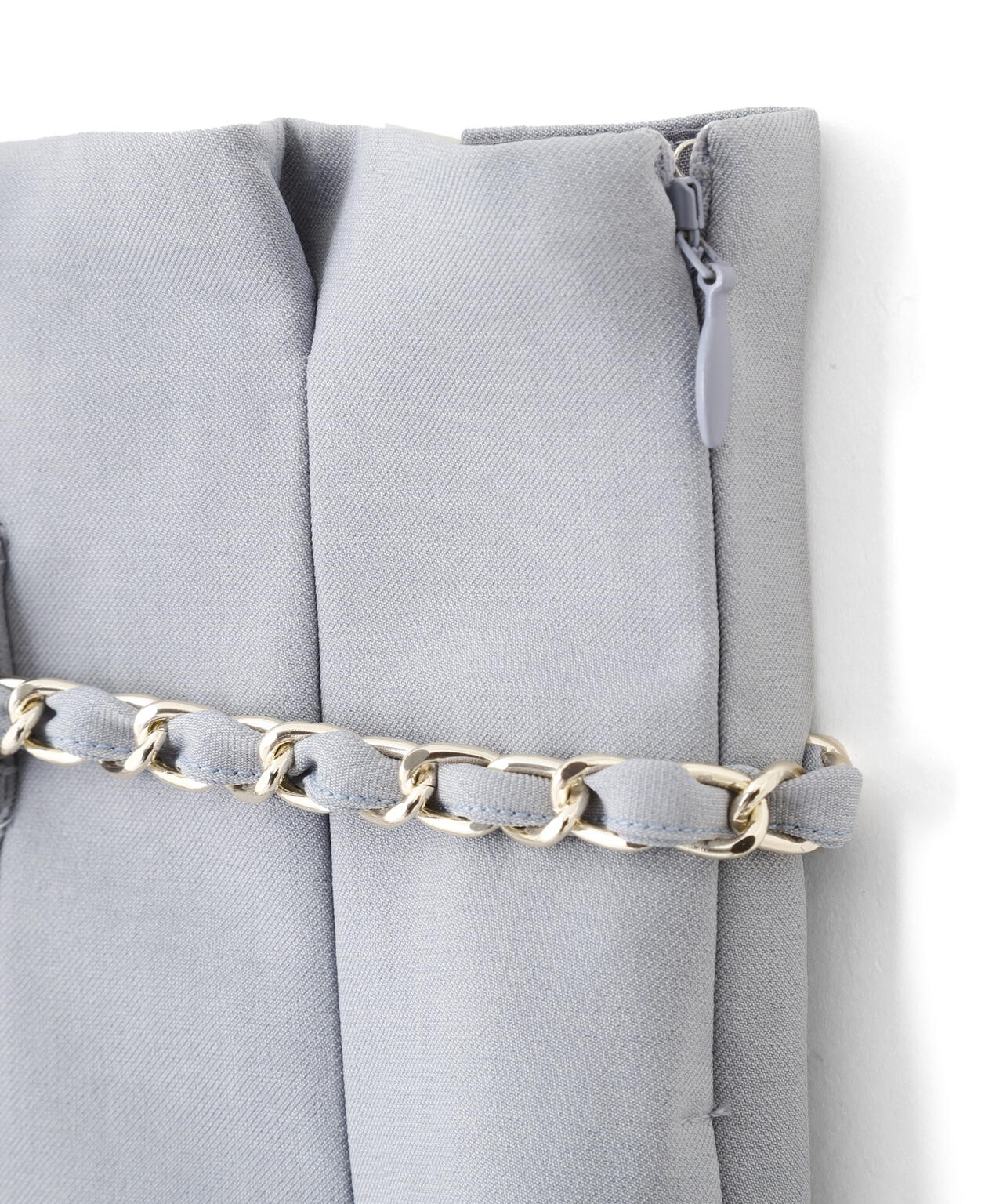 チェーンベルトタックワイドパンツ