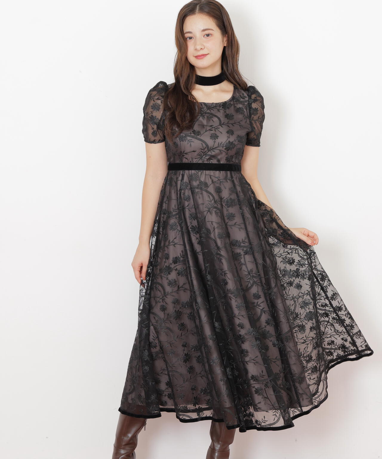 ＜ｍｉｋｕさんコラボ＞エンブロイダリーレースドレス