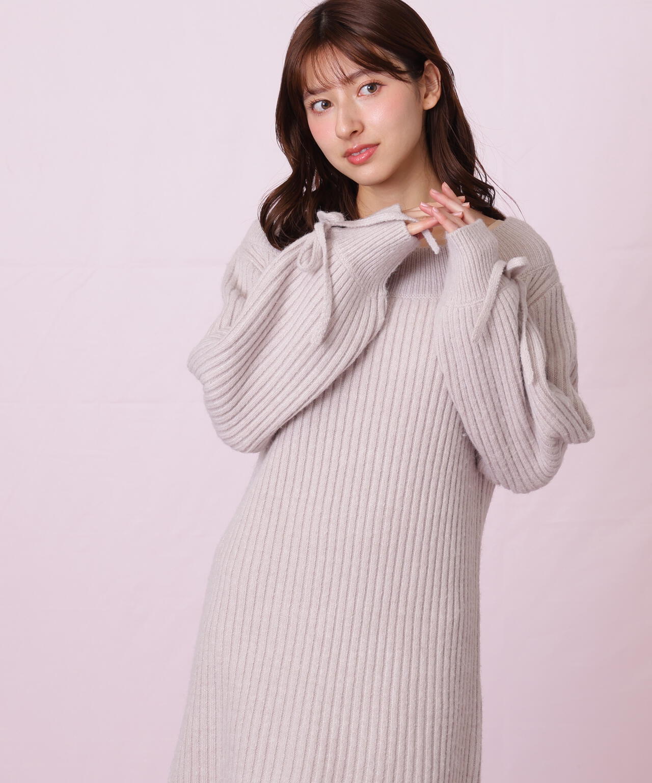 袖リボンニットワンピース