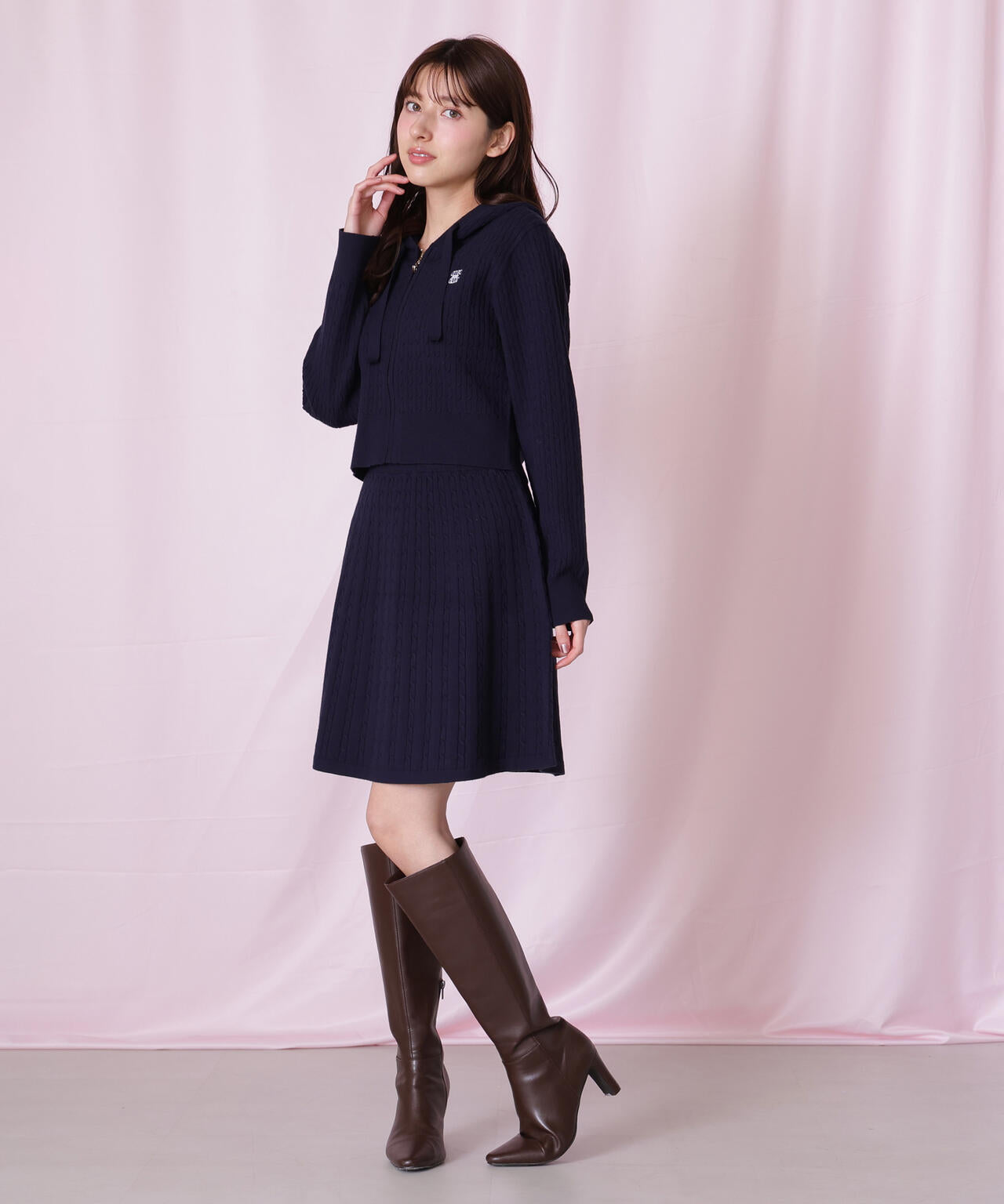 ケーブルニットパーカーセットアップ