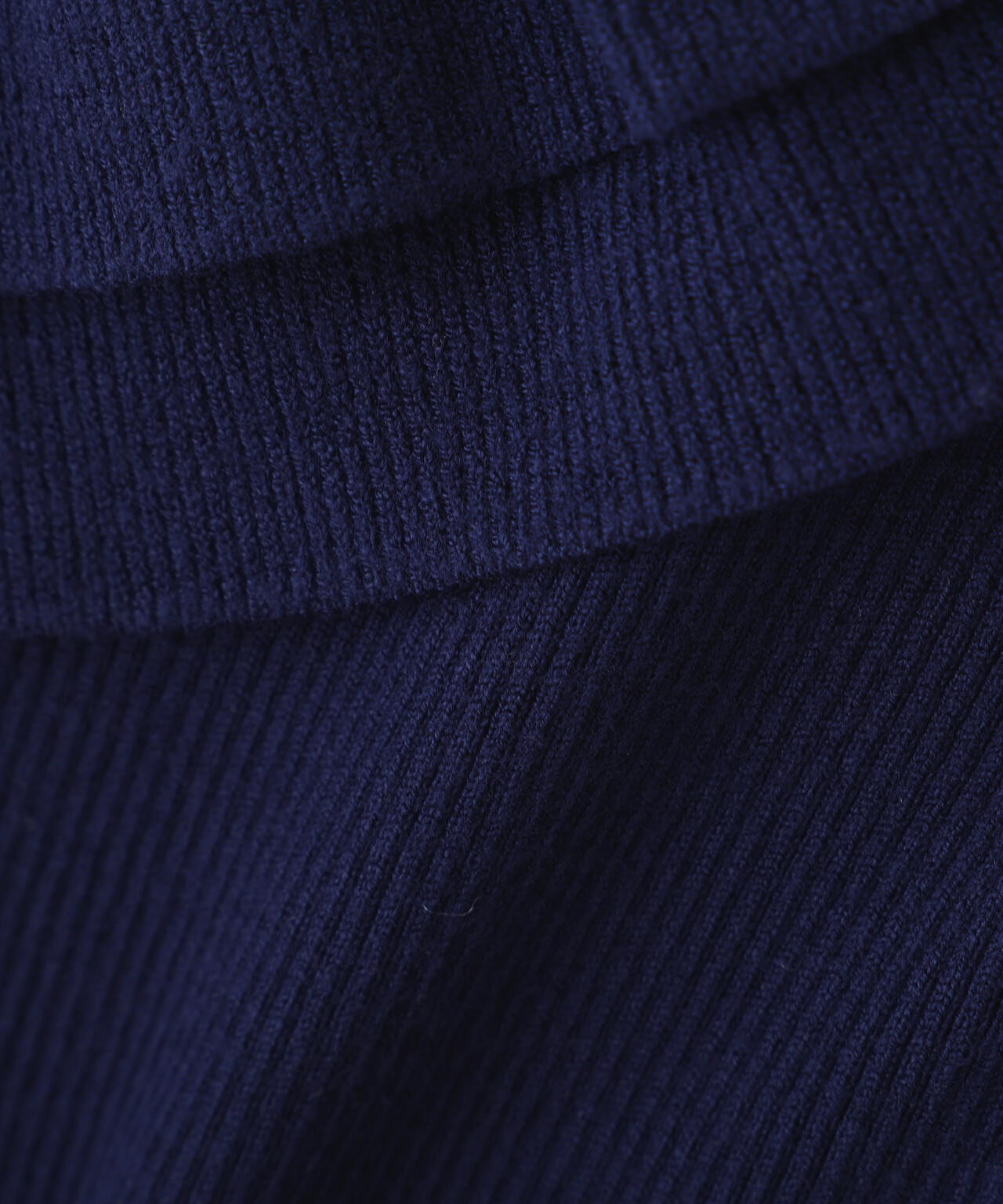 フリル襟バイカラーニットワンピース