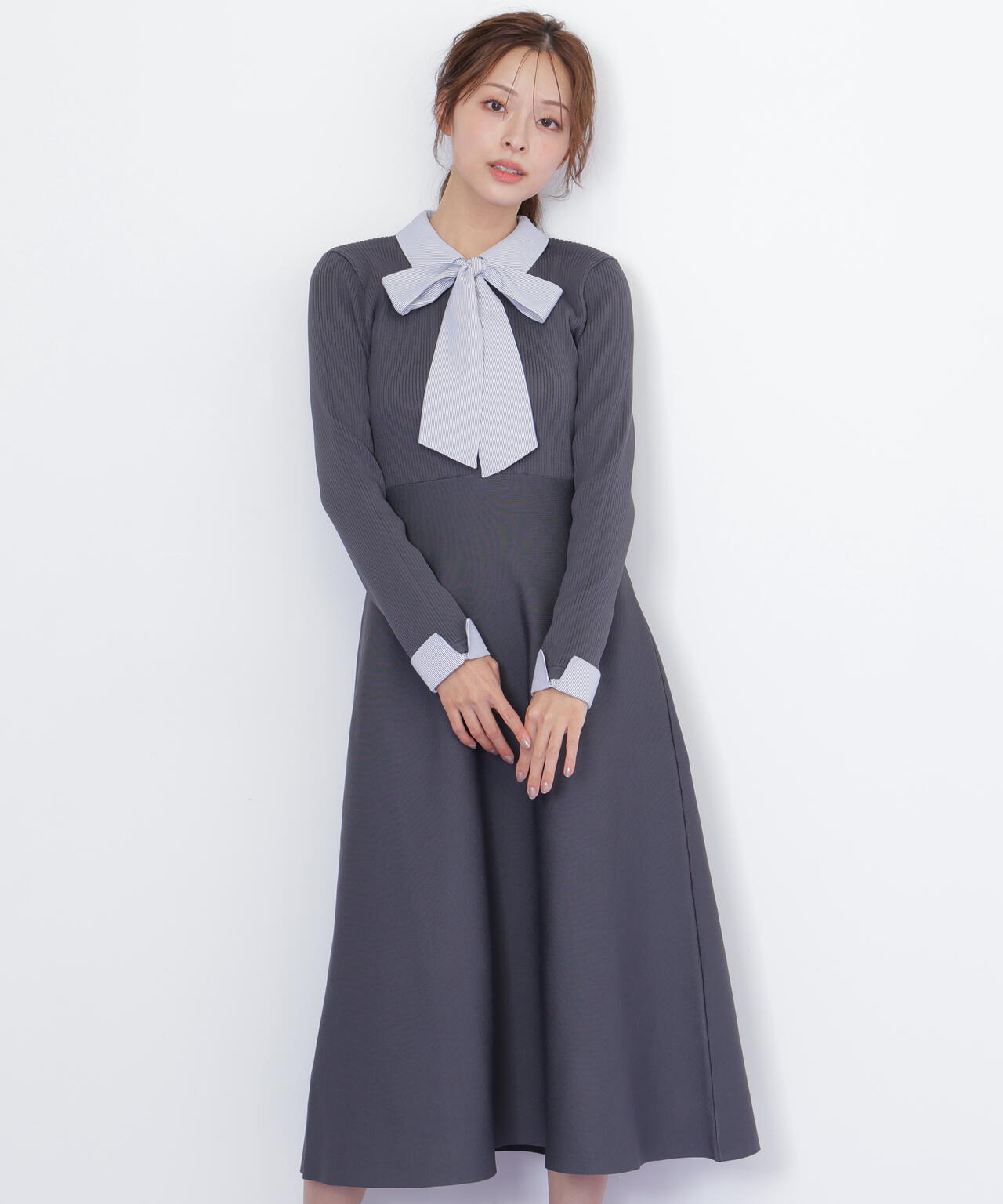 シャツ襟ドッキングニットワンピース