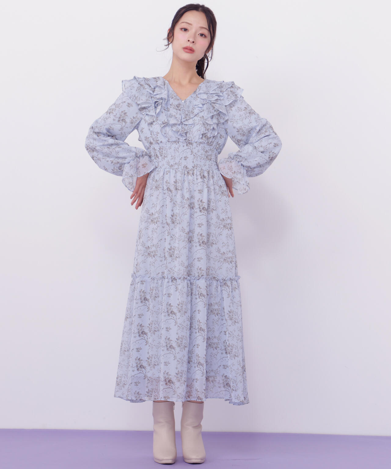 花柄ボリュームフリルワンピース