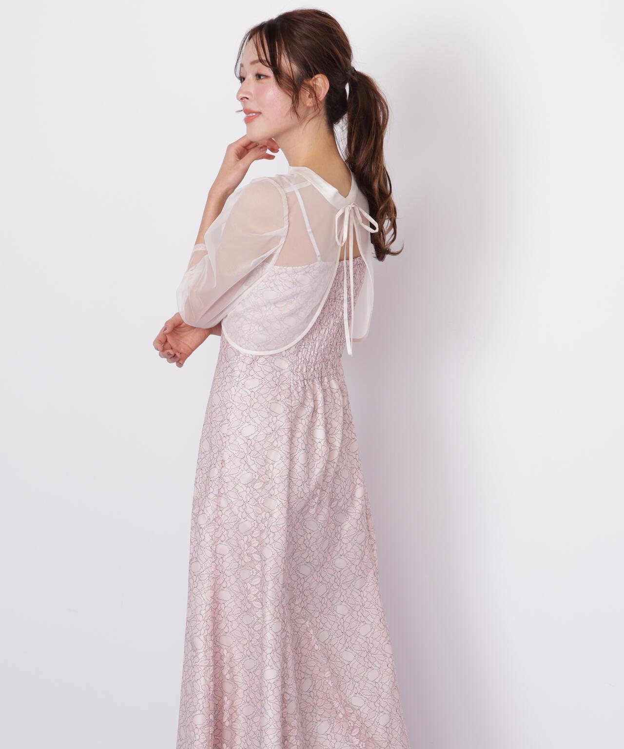 レイヤードレースキャミワンピース