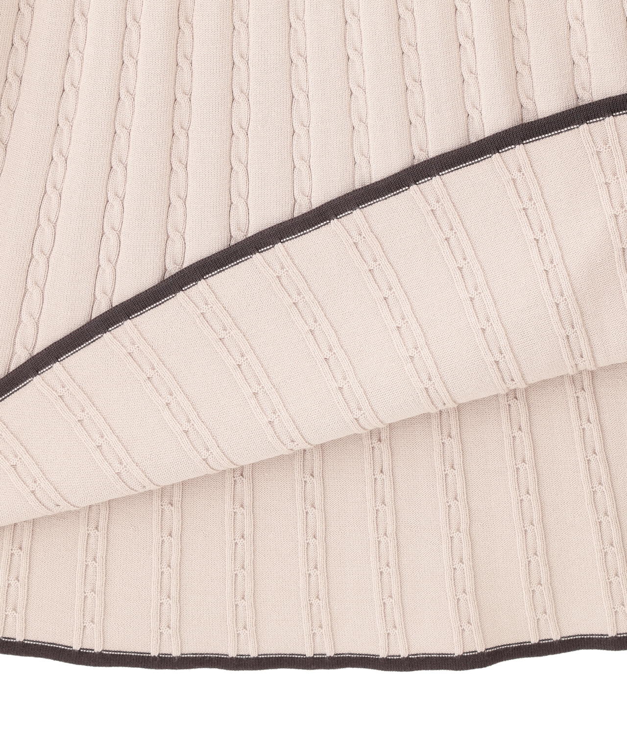 ポロ襟ケーブルミニワンピース