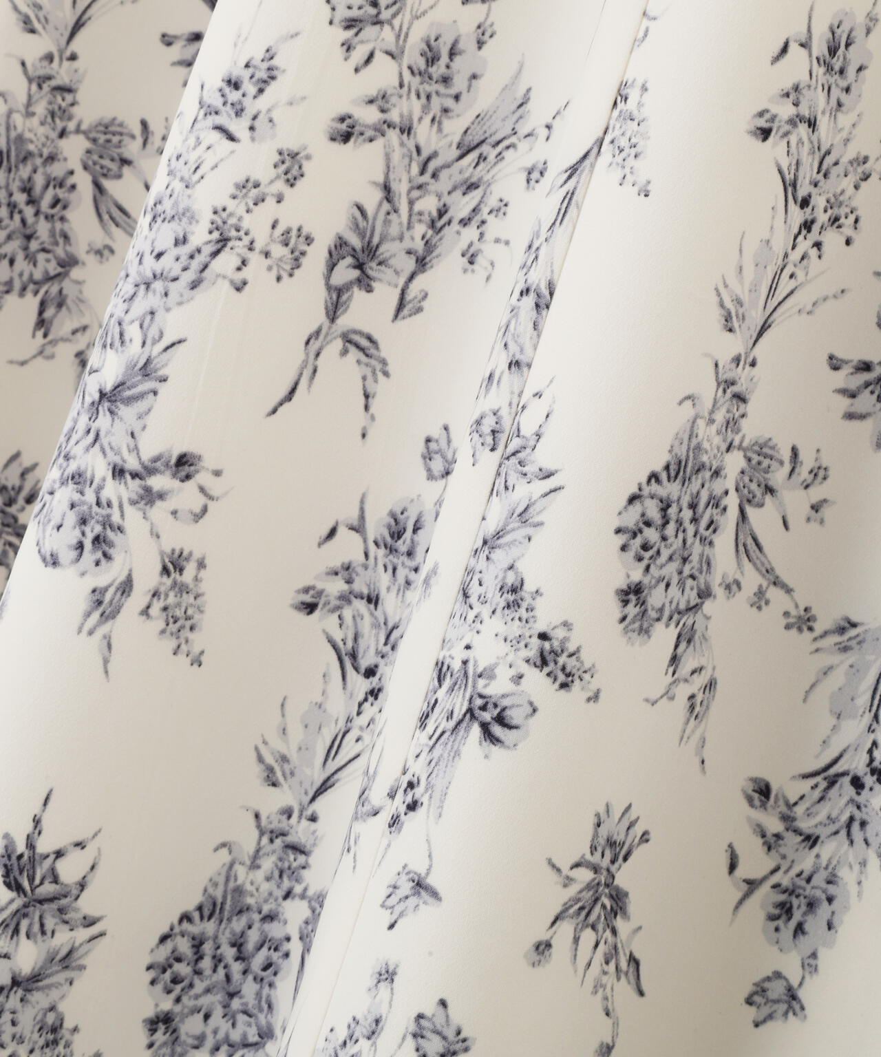 セーラータイワンピース