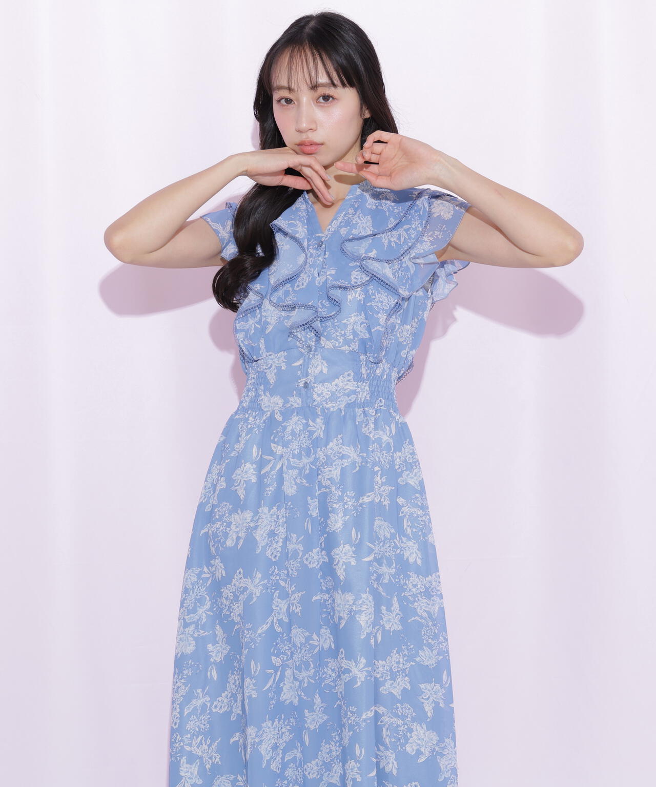 フラワープリントラッフルワンピース