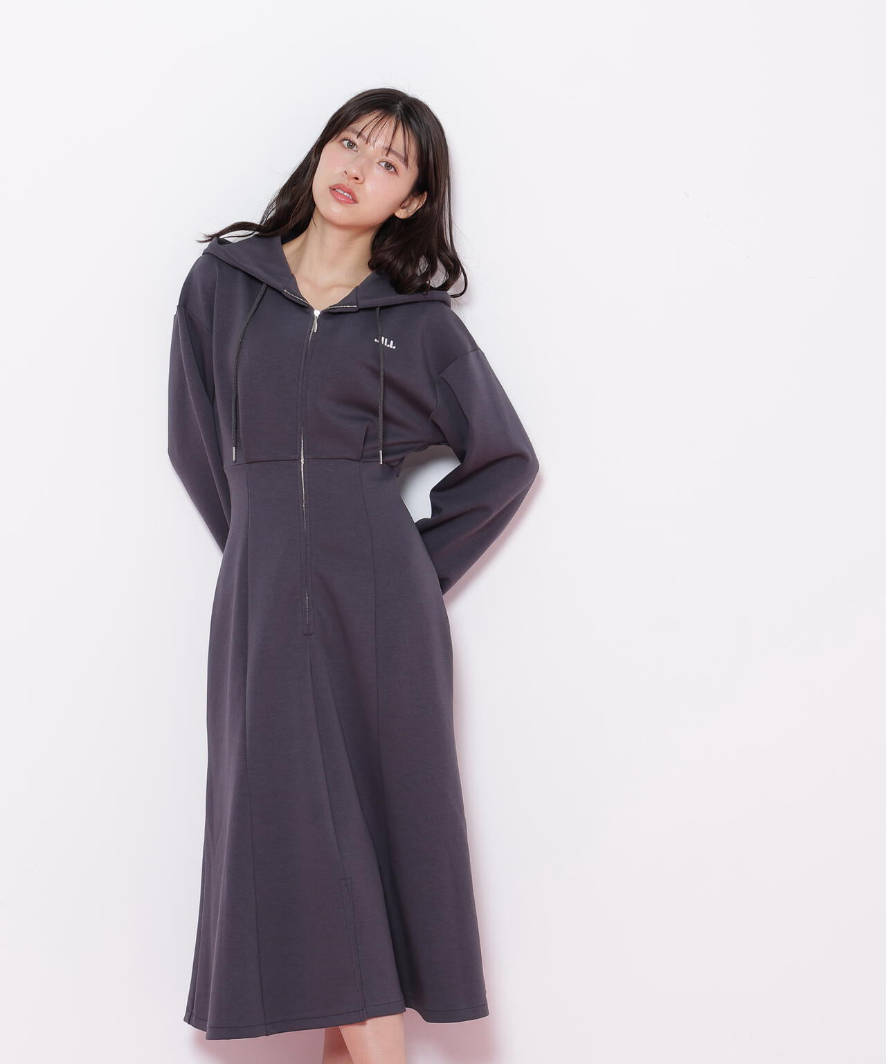 ダイバーフーディーロングワンピース