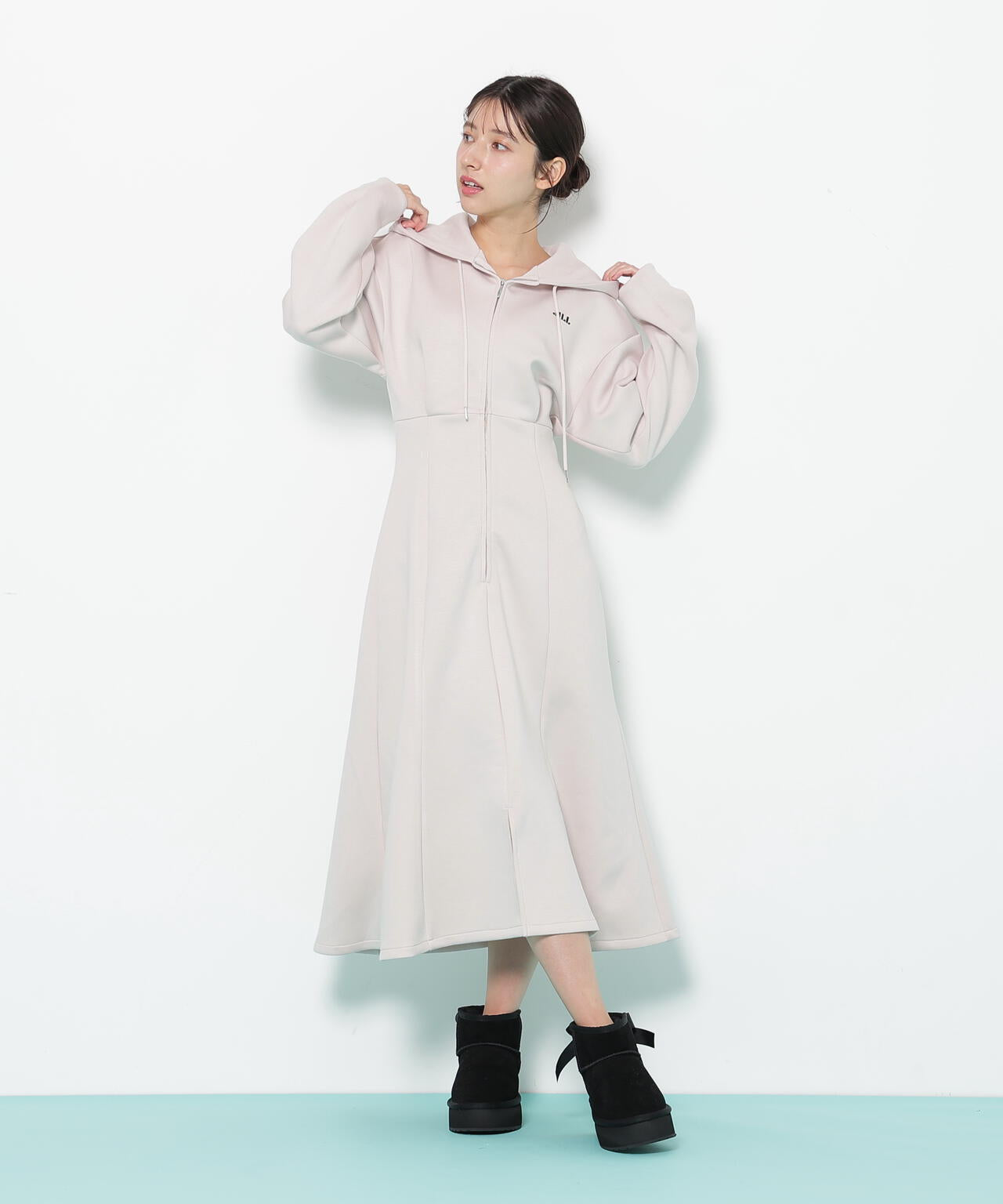 ダイバーフーディーロングワンピース