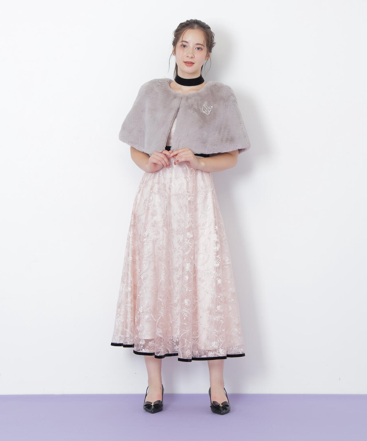 ＜ｍｉｋｕさんコラボ＞フェイクファーケープ