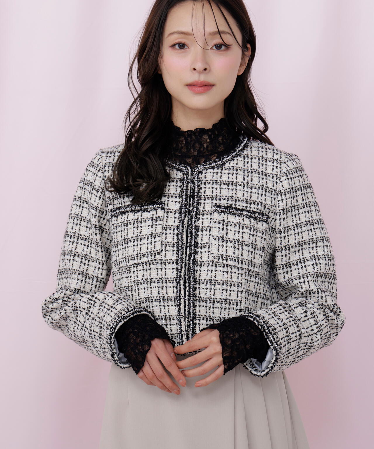 ビジューブレード付きツイードジャケット