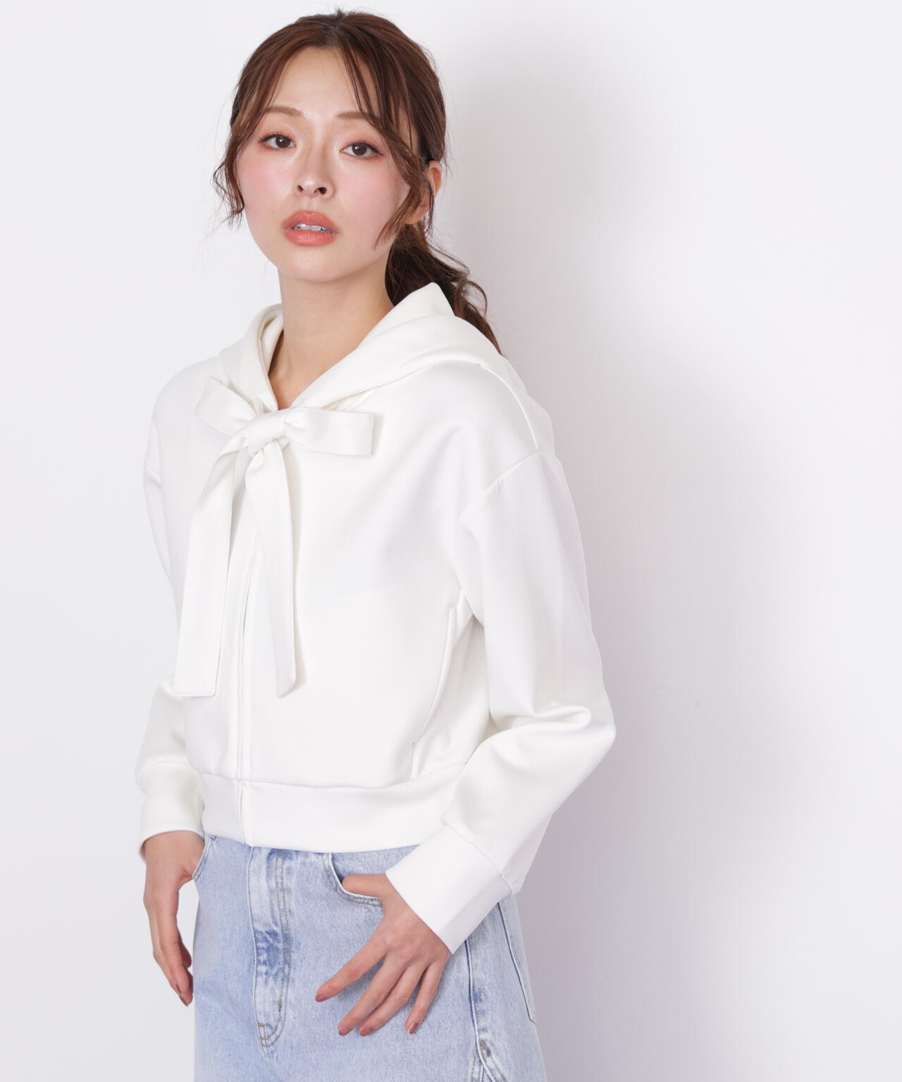 ビッグリボンパーカー