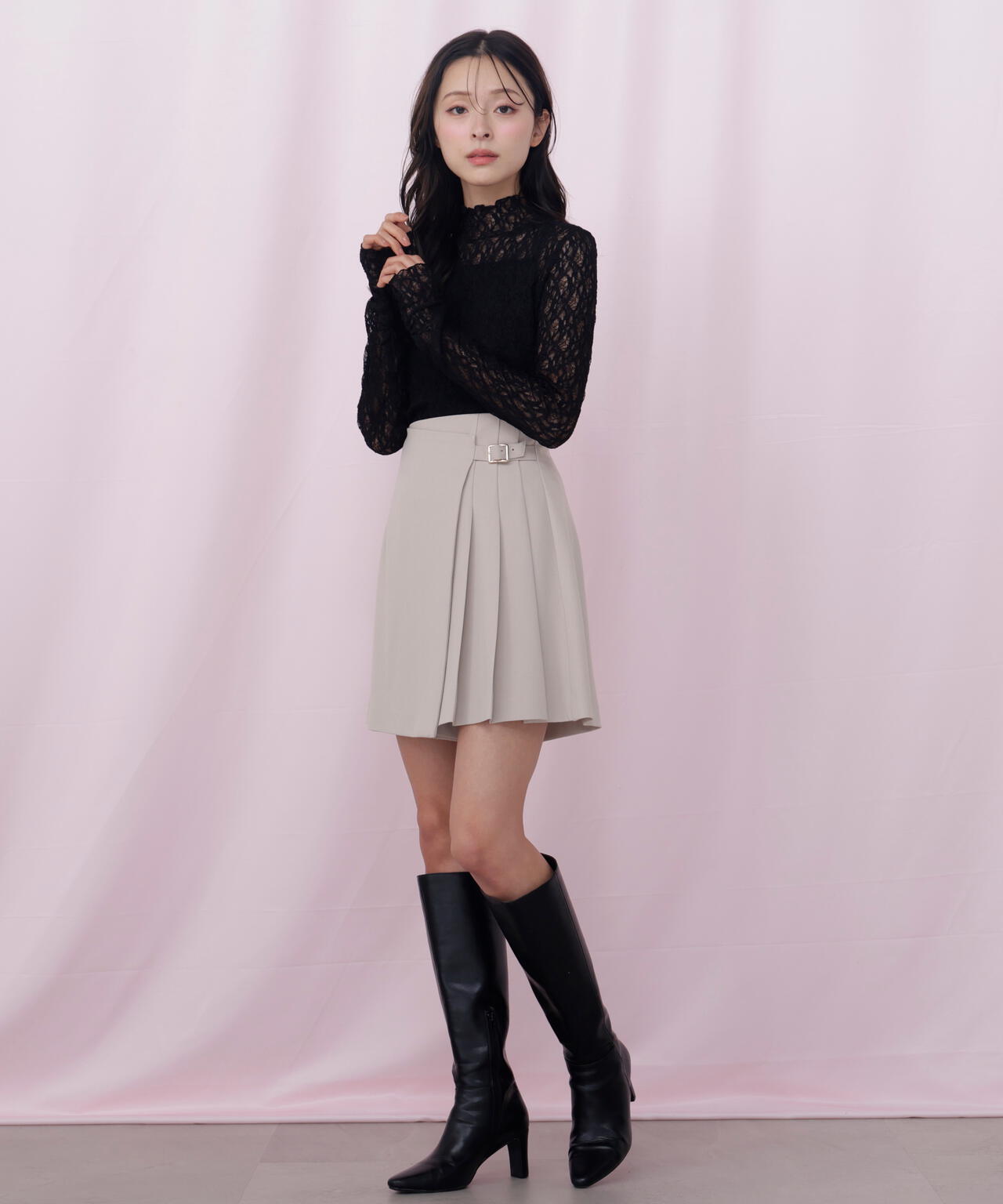 レースカットソートップス