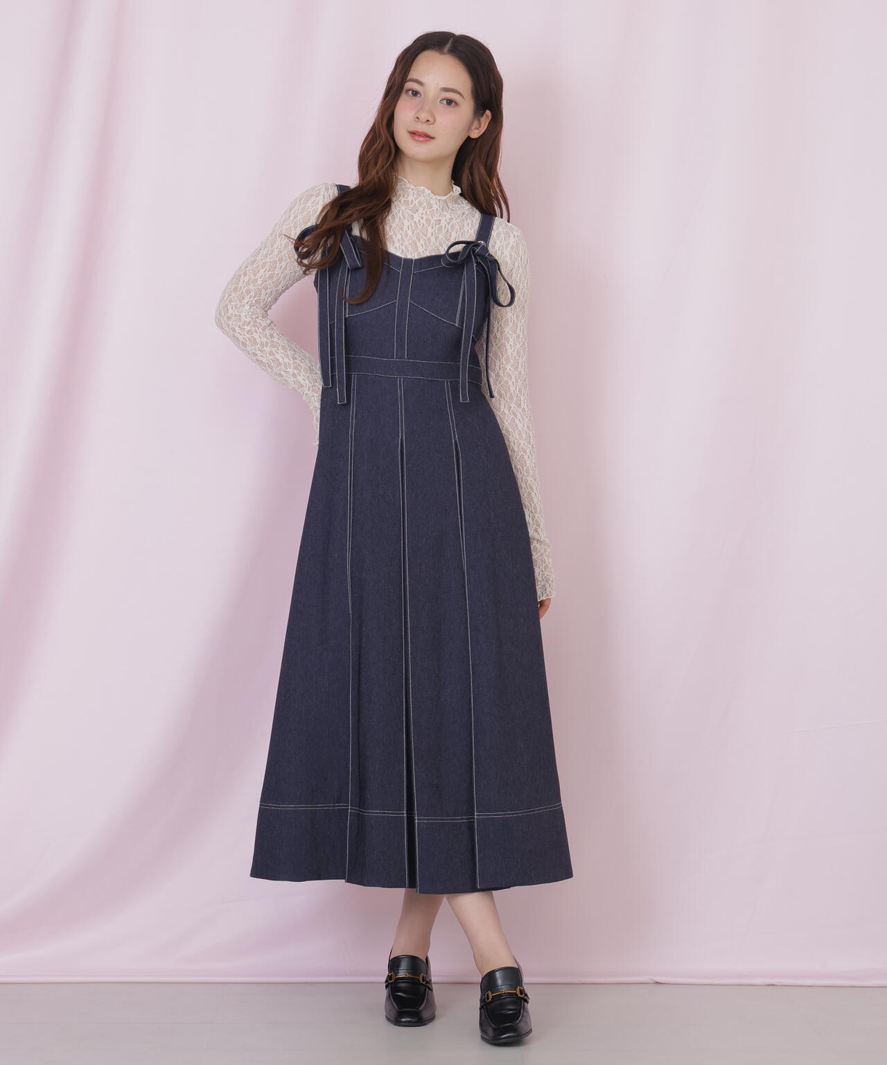 レースカットソートップス