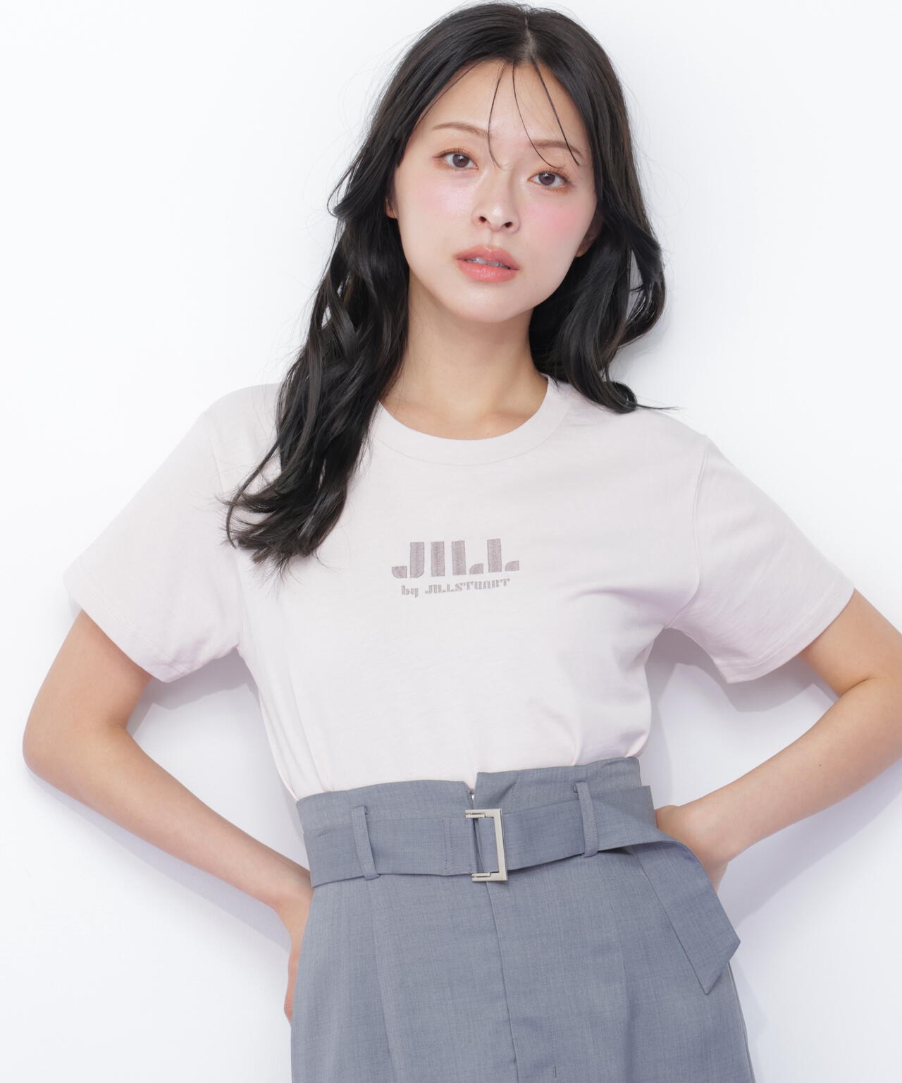 刺繍ロゴTシャツオーガニックコットン | JILL by JILL STUART（ジル