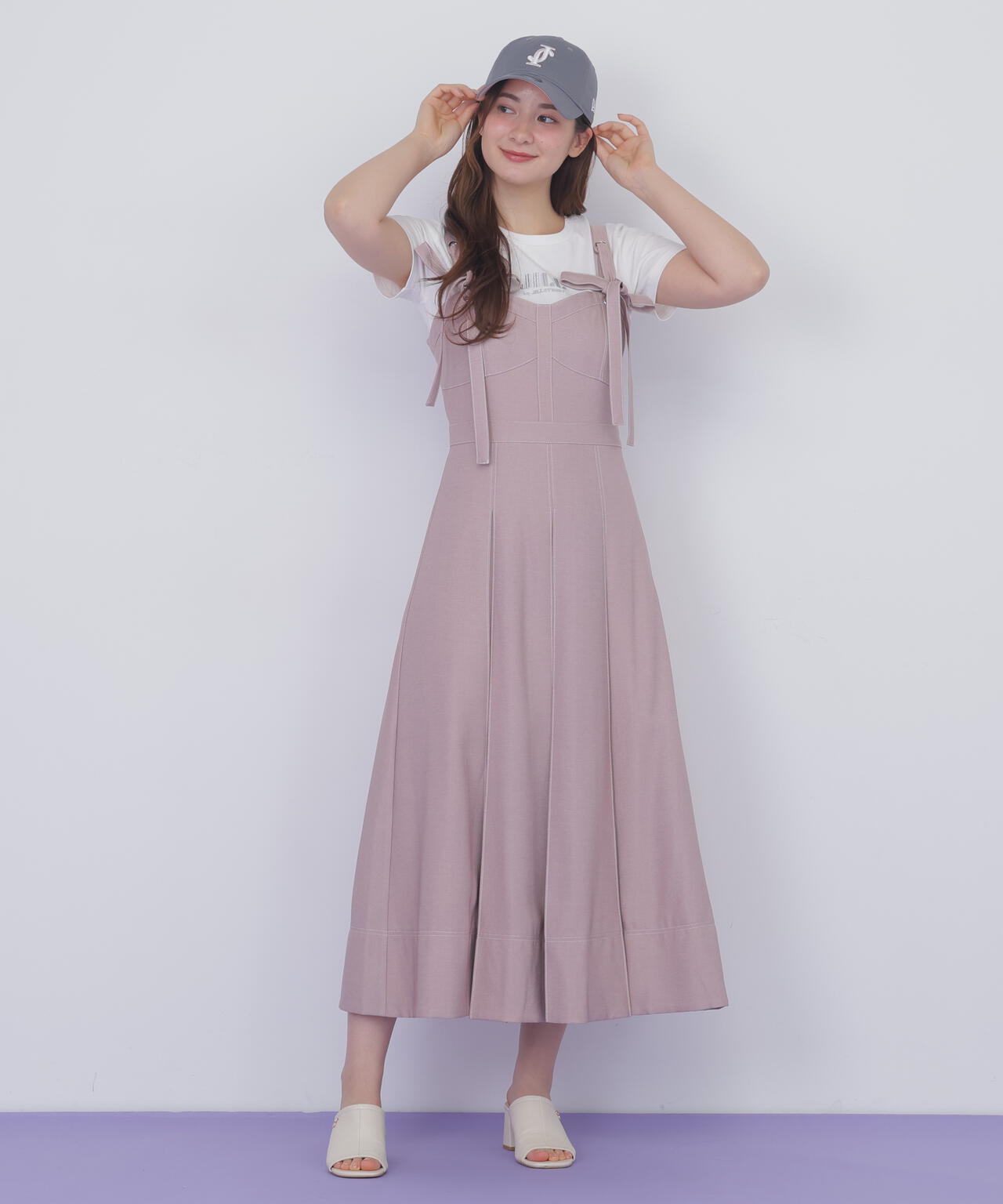 ショート丈刺繍ロゴTシャツオーガニックコットン