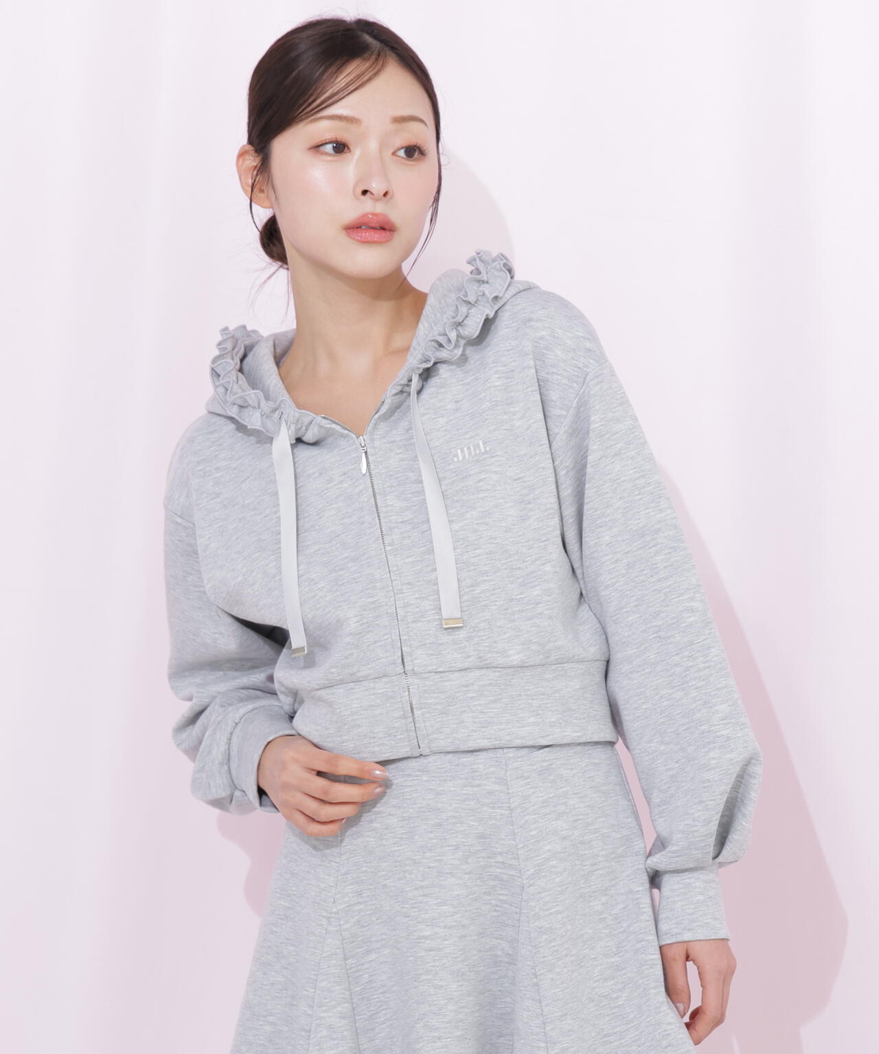 ダイバーセットアップ　フリルパーカー