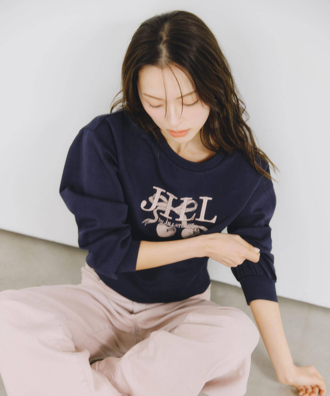 新品　ルシェルブルー　日本製　トップス　21ss 白　トレンド　スウェット LE CIEL BLEU（ルシェルブルー）の「ジップディティールスウェット