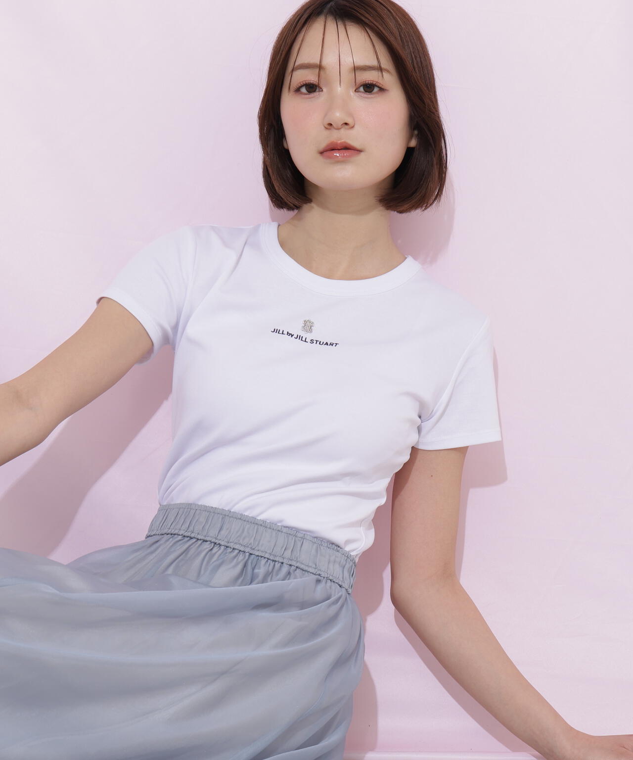 コンパクトワンポイントロゴTシャツ