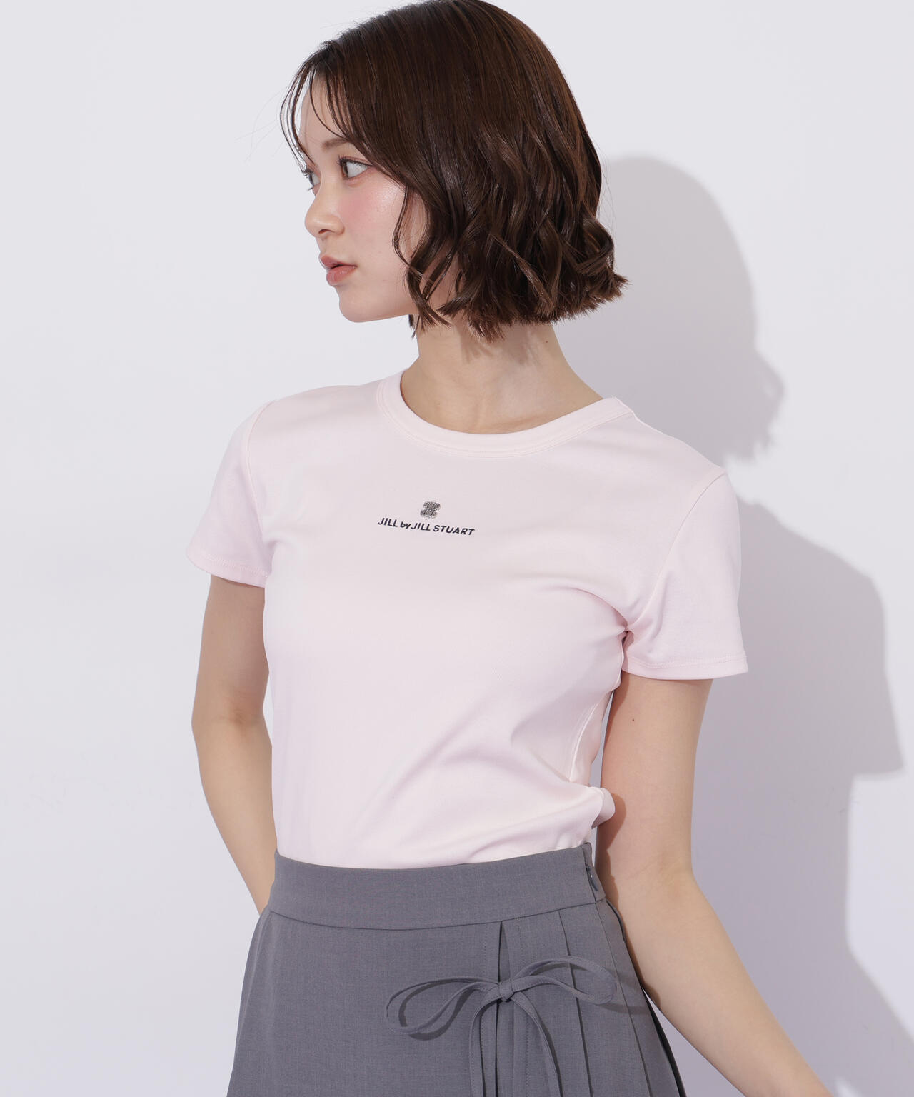 コンパクトワンポイントロゴTシャツ | JILL by JILL STUART（ジル バイ