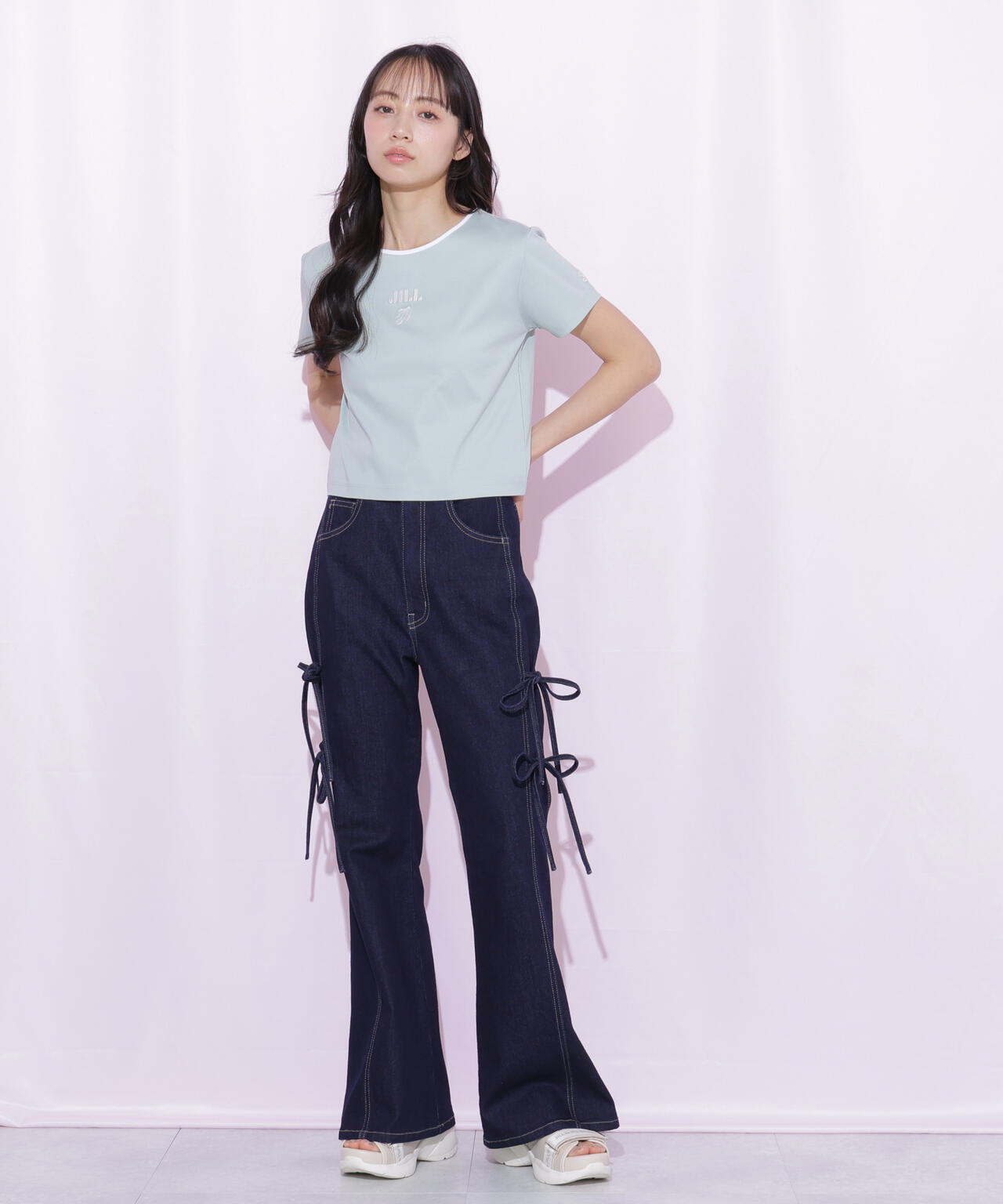 160cm 着用サイズ：FR