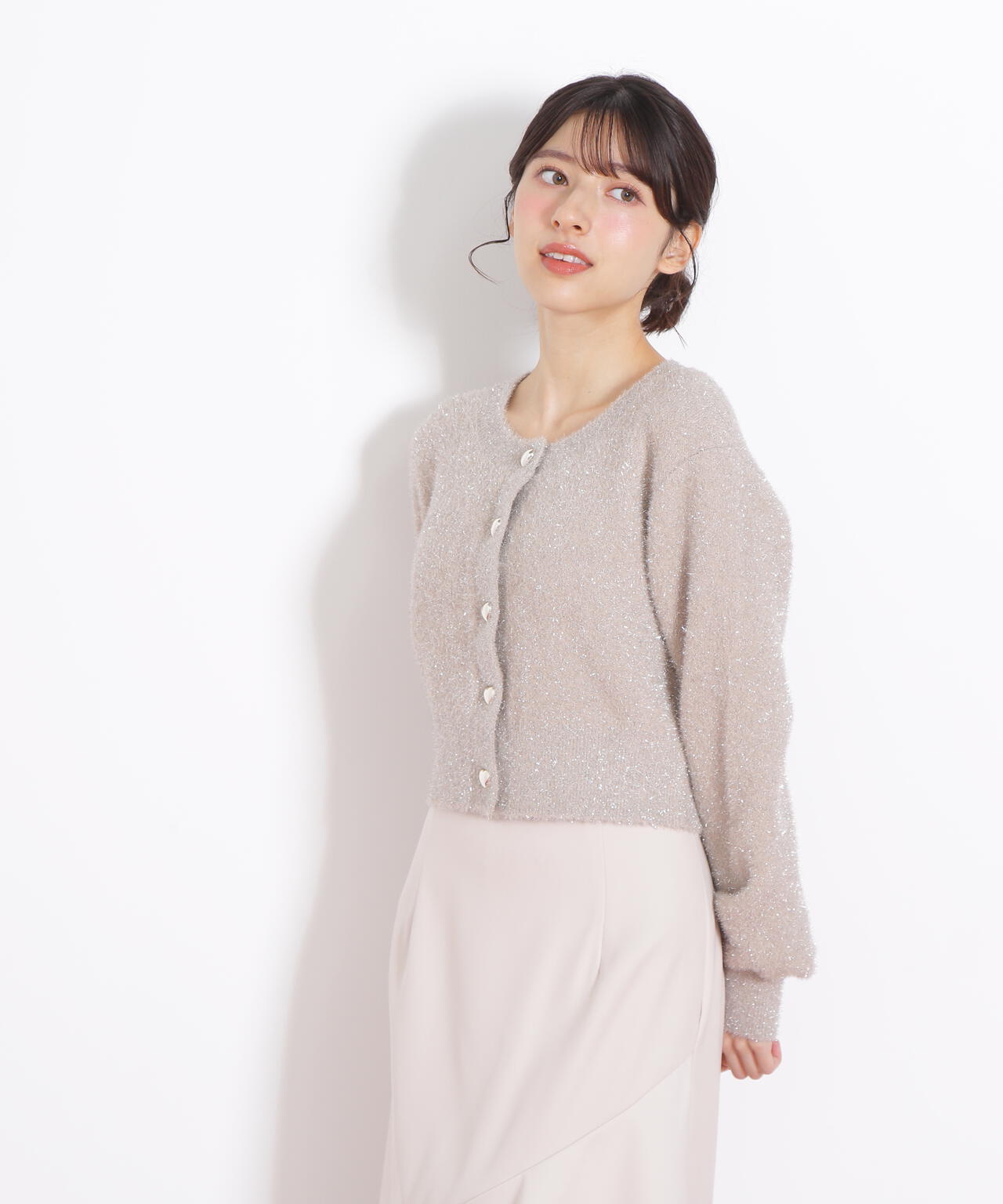 ハートボタンラメフェザーカーディガン
