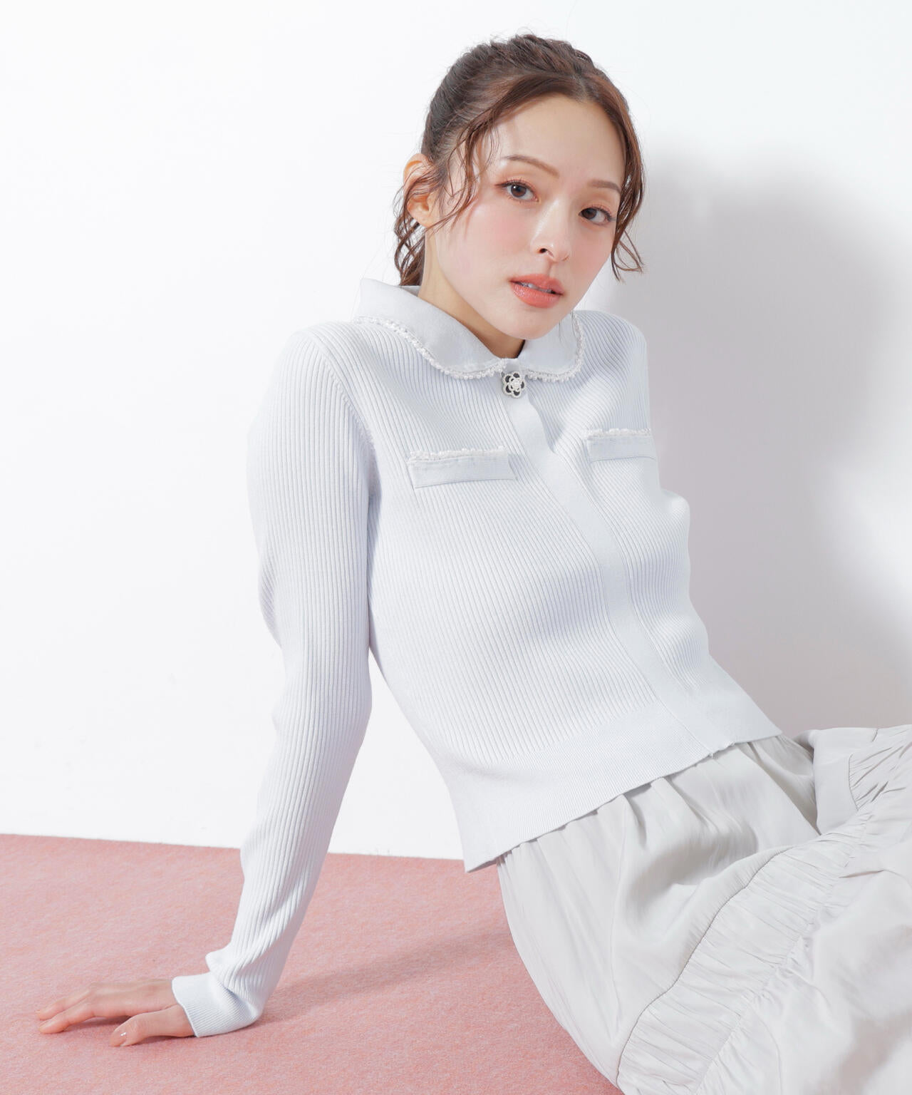 1576美品 シソラス パール付きノーカラージャケット オフホワイト S 1576美品 シソラス パール付きノーカラージャケット オフホワイト S