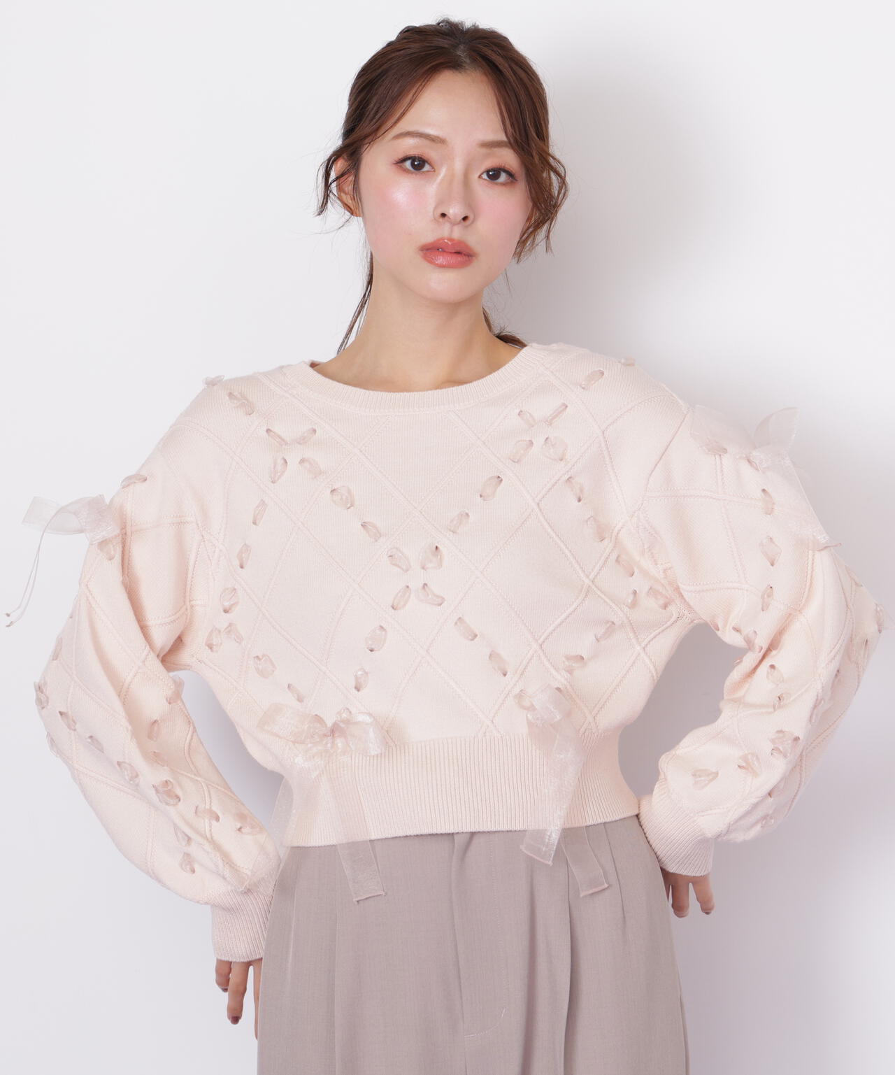 ダイヤ柄リボンニット