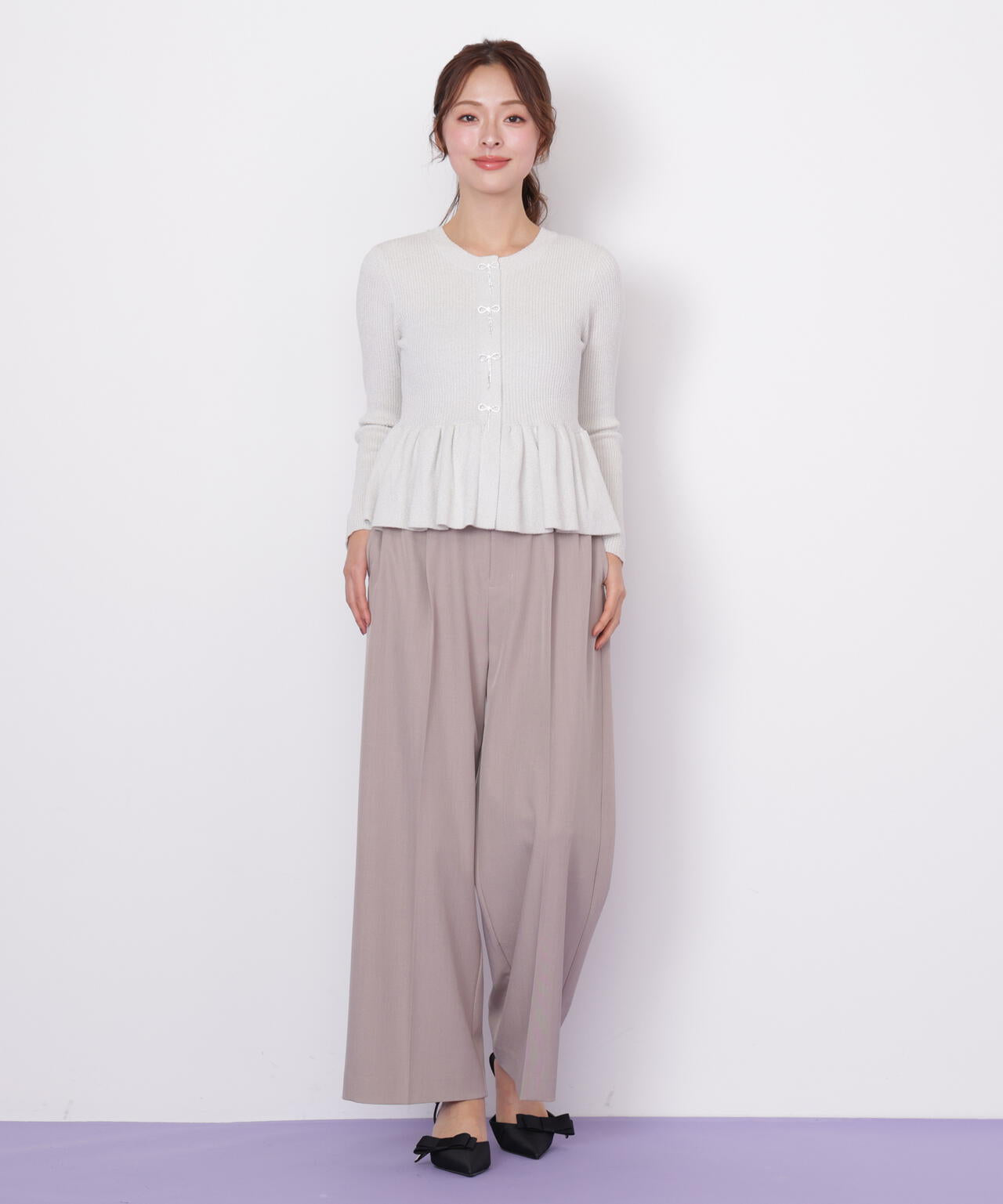 ラメモールペプラムニット