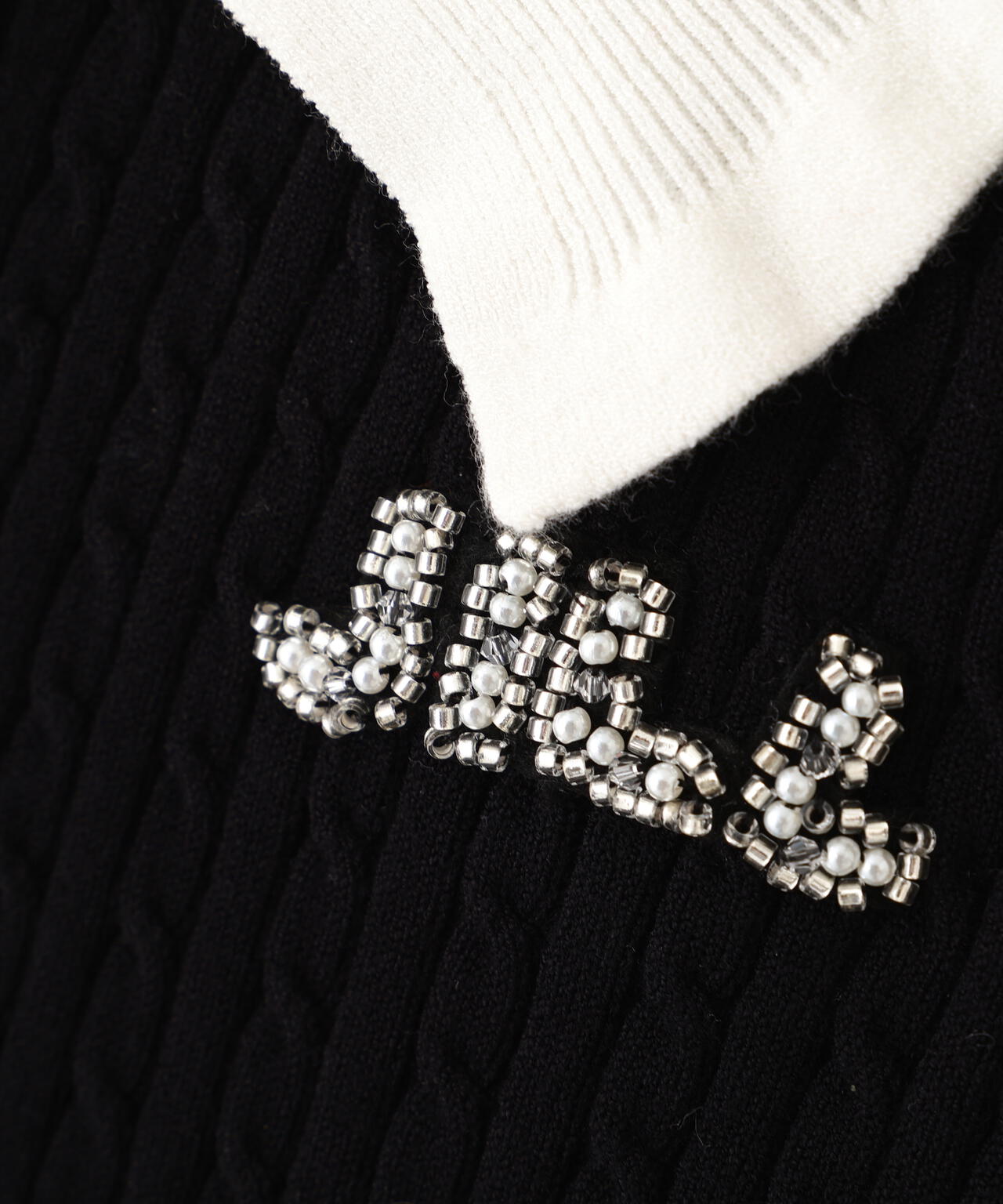 ビジューロゴケーブルニット | JILL by JILL STUART（ジル バイ ジル