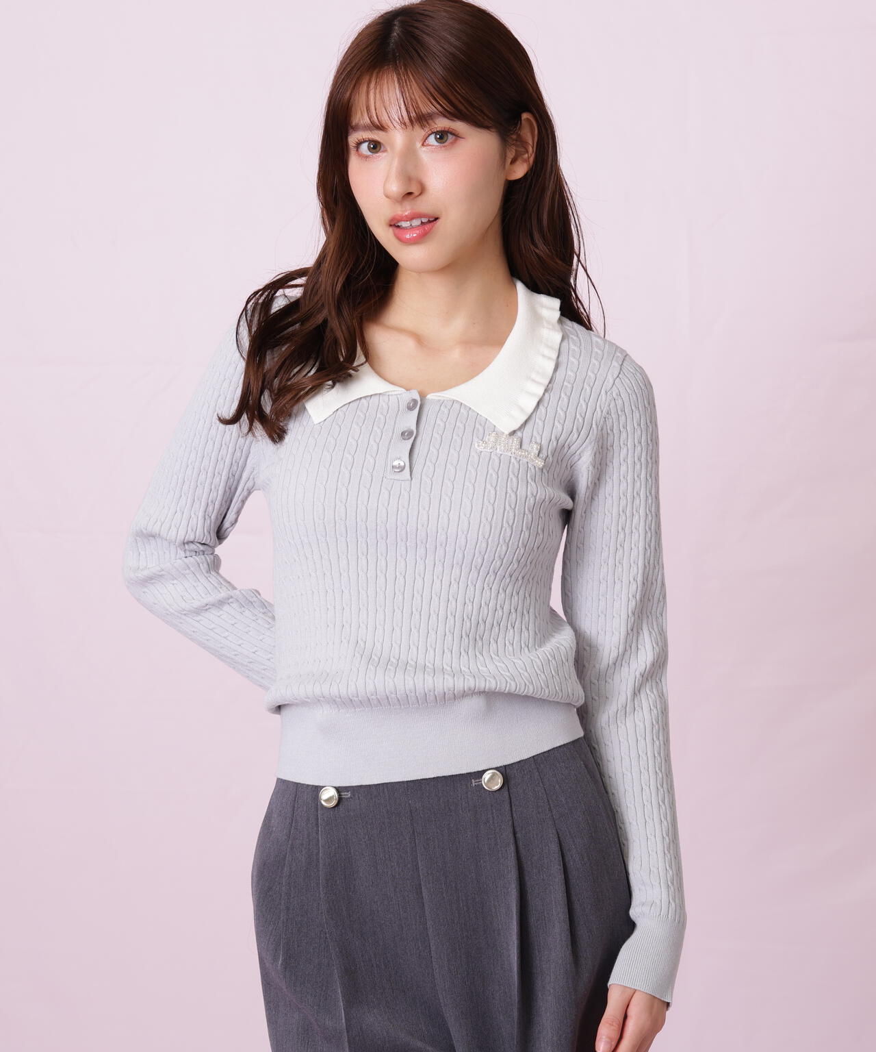 ビジューロゴケーブルニット