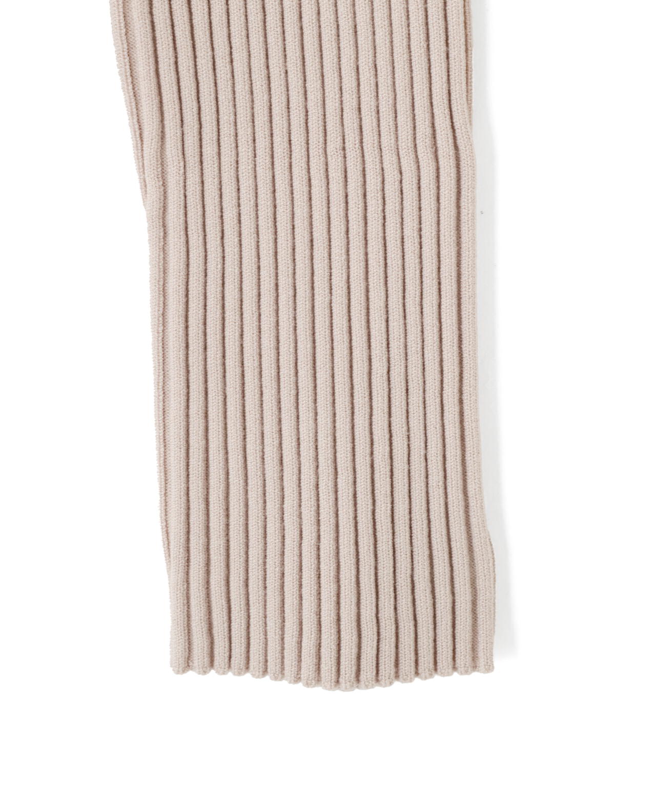 フリルトリムニット