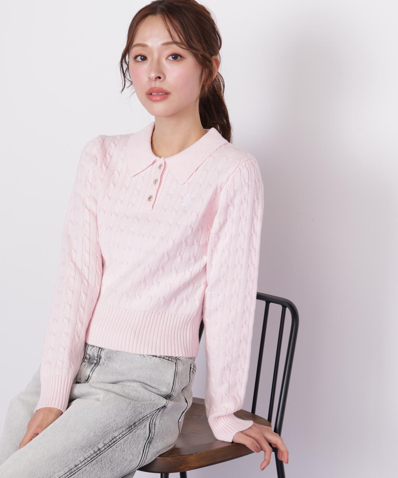 ポロ衿コットンブレンドケーブルニット